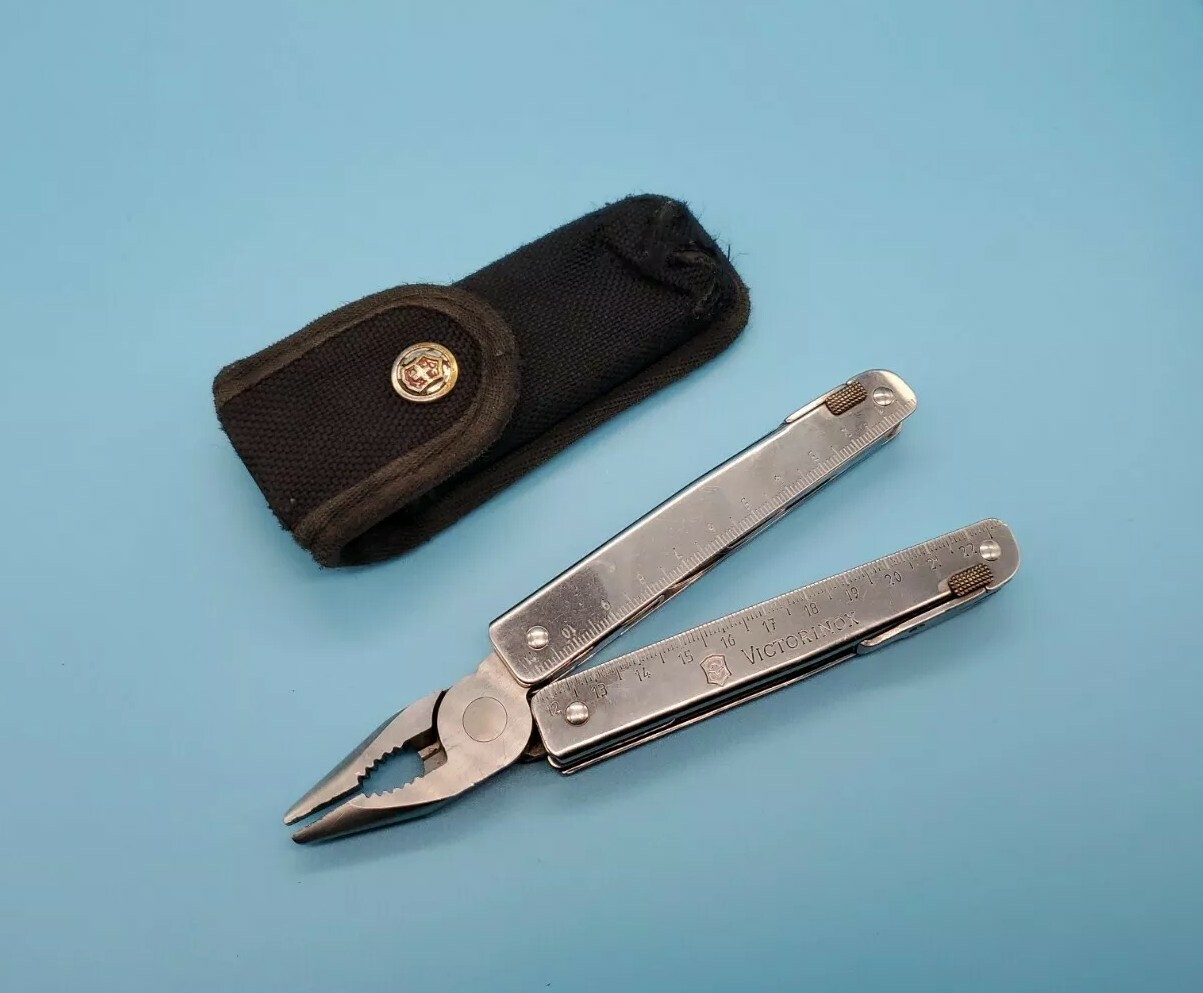 Victorinox (Swiss Army) Swiss Tool Multi Tool w/ Sheath – 1998 Version Pliers