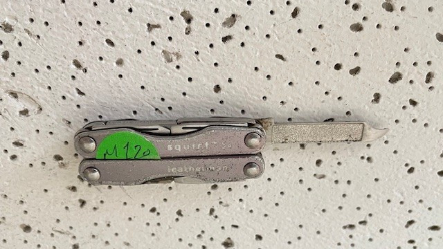 Leatherman SQUIRT S4 Silver Scissors Knife File Multi Tool – – – – –