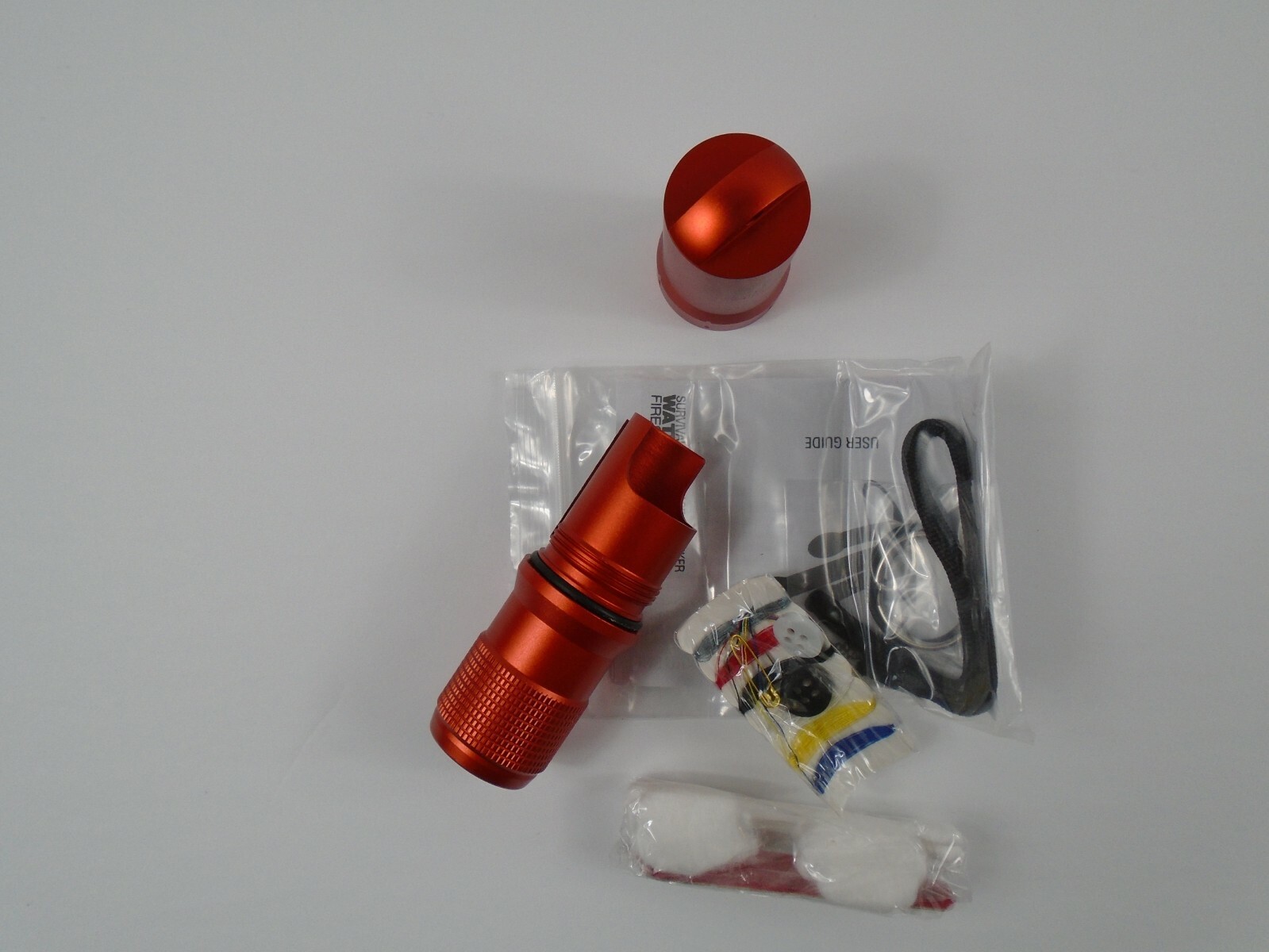 Aluminum EDC Waterproof Keychain CNC Survival Pill/Match Case – New