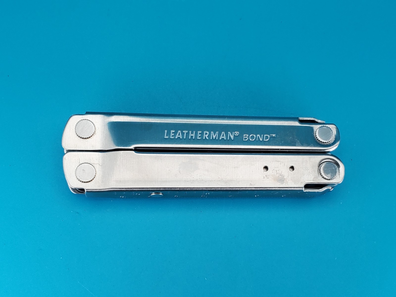 LEATHERMAN Bond Multitool, Stainless Steel Everyday Tool!