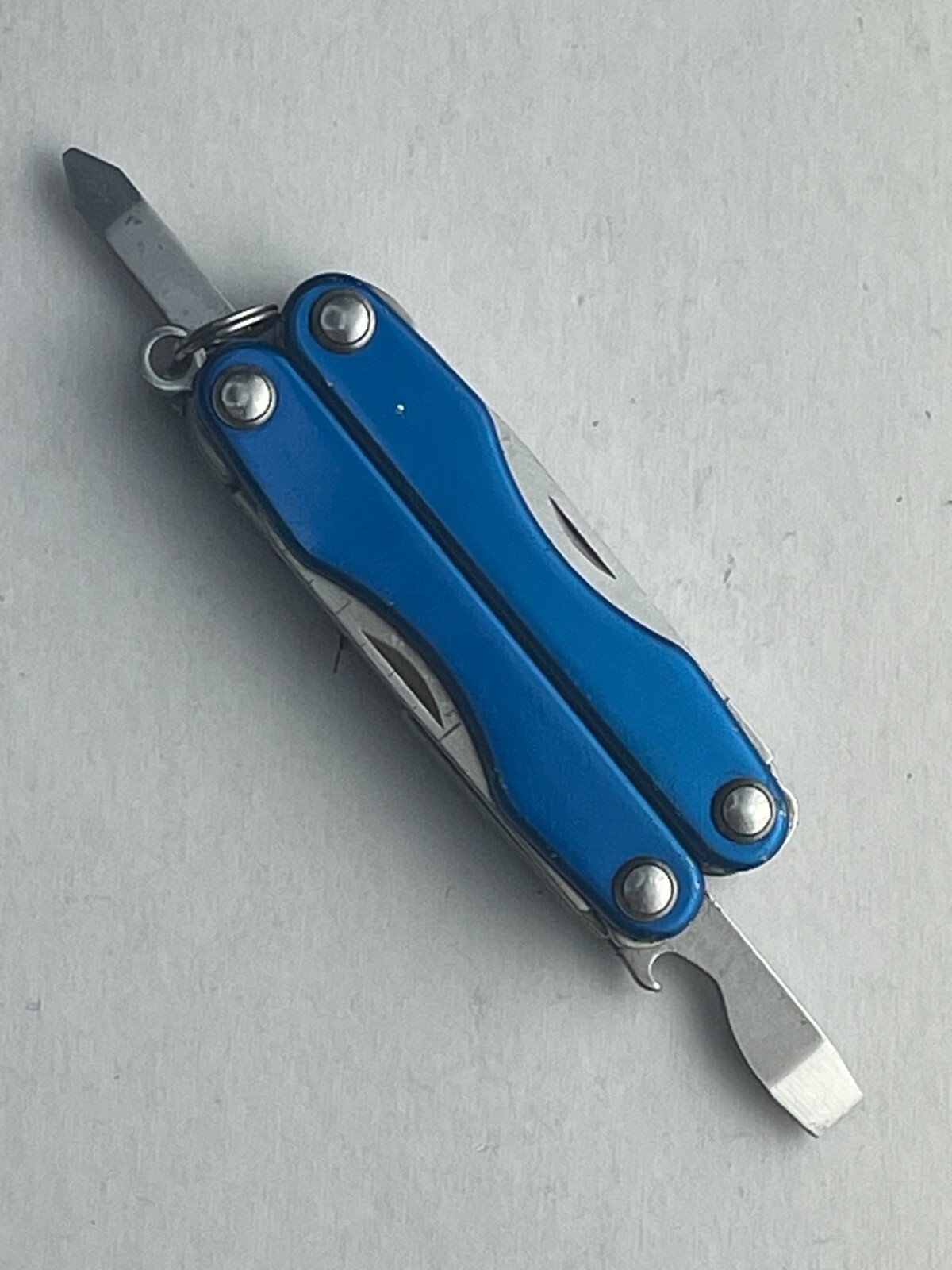 Leatherman Squirt S4 Stainless Steel Multitool Keychain – Parts or repair