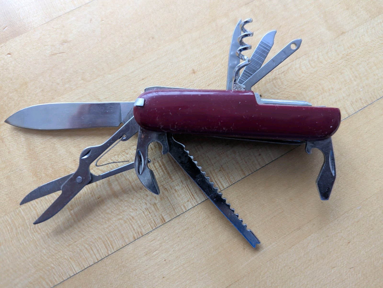 Multitool 14-in-one Pocket Knife