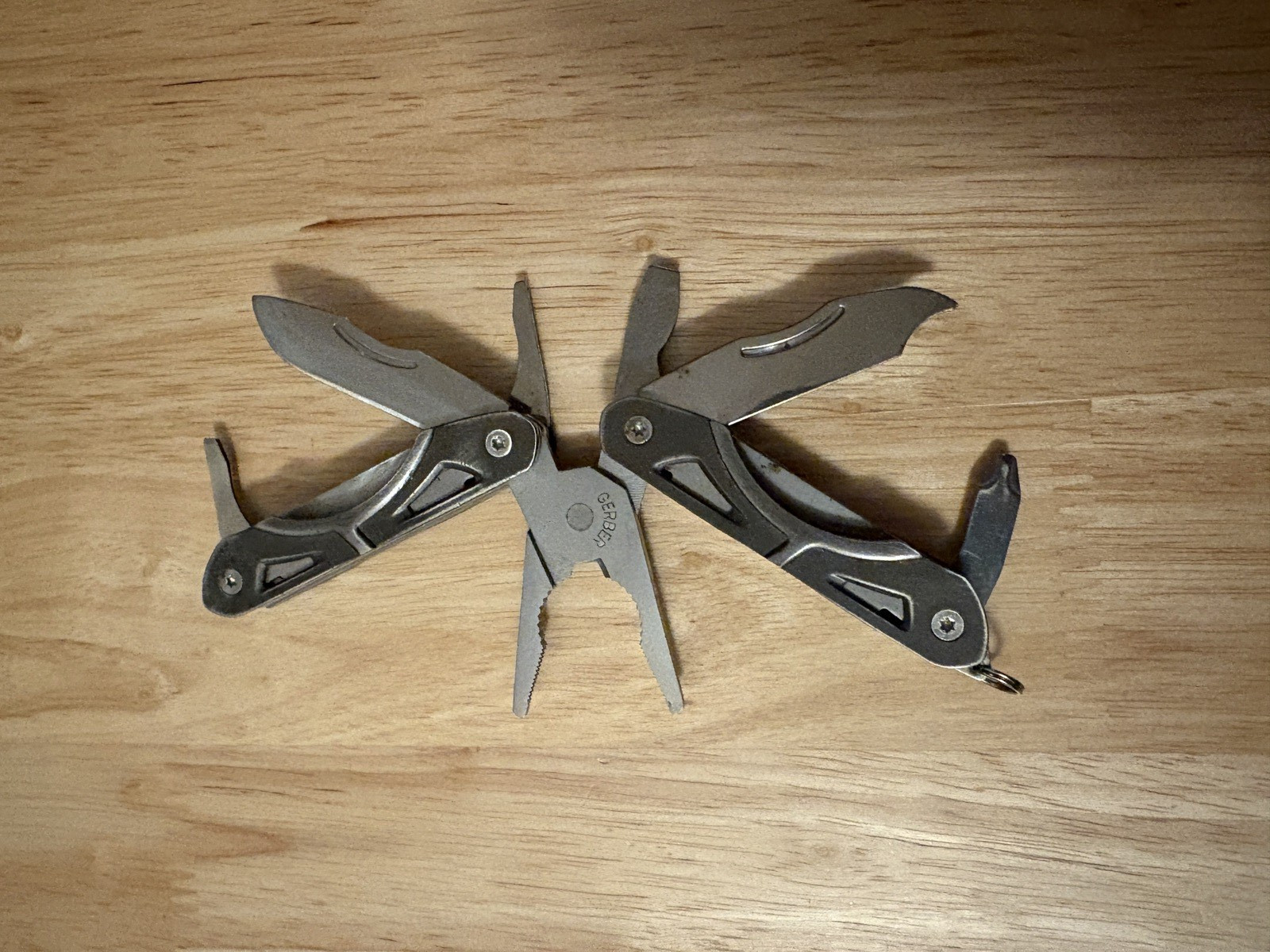Used Gerber Suspension-P Mini – Nice patina, good Every Day Carry (EDC) addition