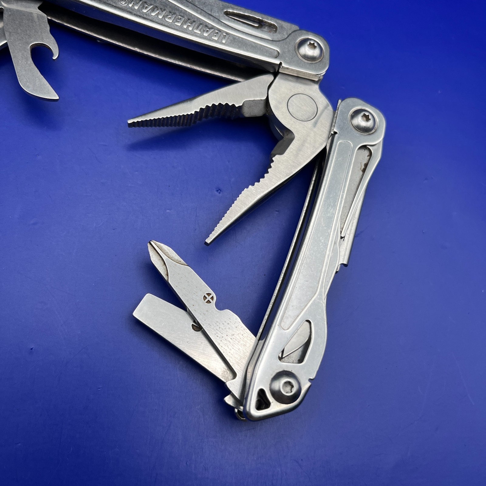 Leatherman Stainless Steel Wingman Multi Tool Scissors Knife Plier