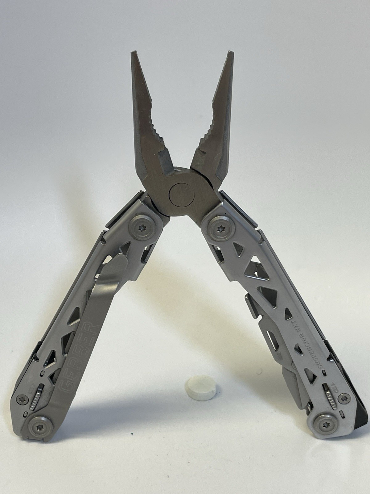 Gerber Suspension Nxt 15 in 1 Multi-Tool with Pocket Clip In Very Good Condition