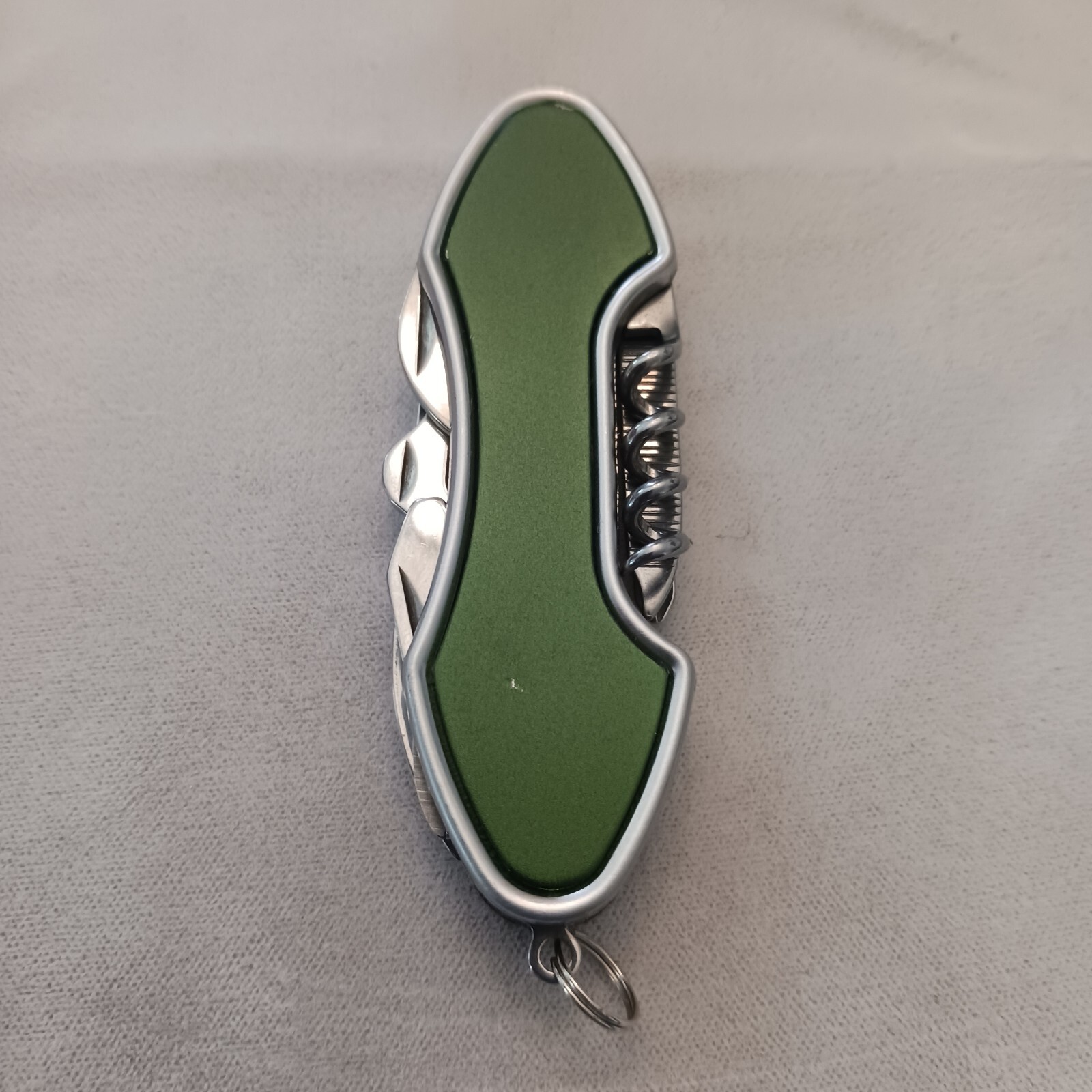 Amazing 3 and 1/2″ Coleman Multi Function Knife NOS, 7 Tools In It!!