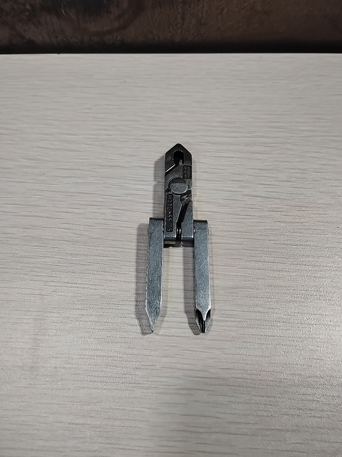 Swiss +Tech Micro-Tech SS 6 in 1 Multi Tool