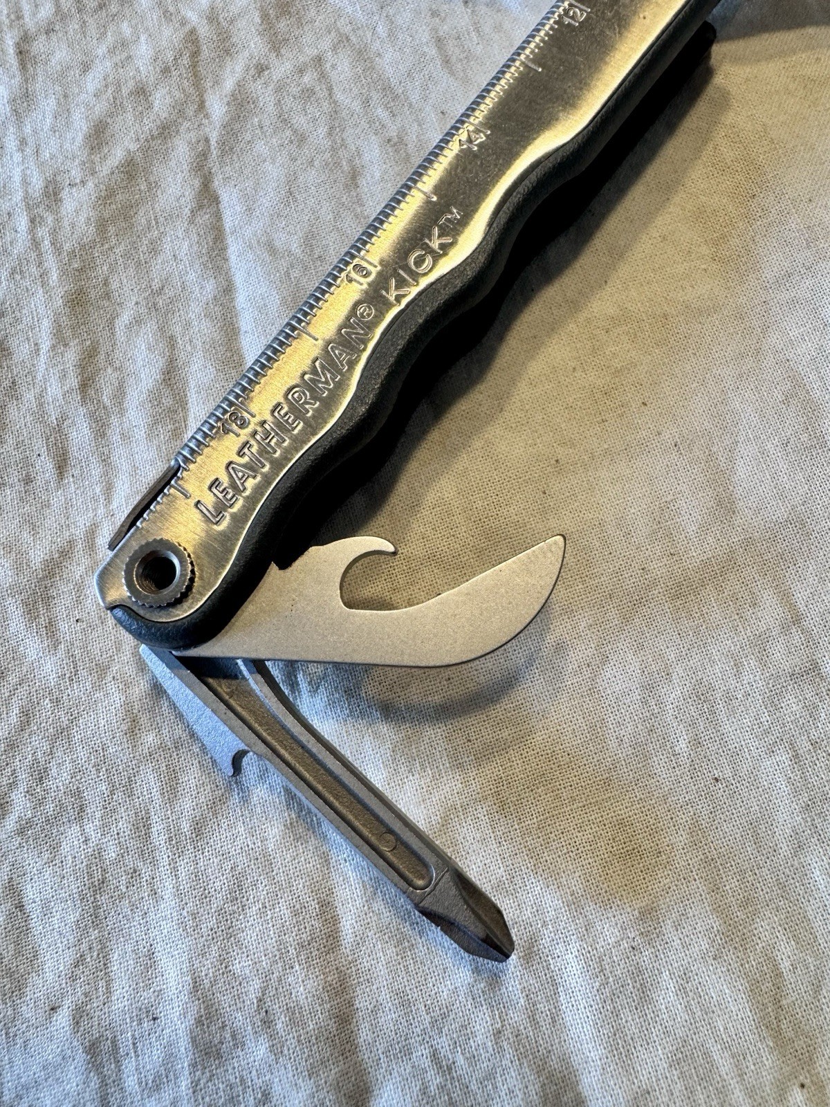 Leatherman Kick Multi Tool w/ Black Leather Sheath Used Good Condition