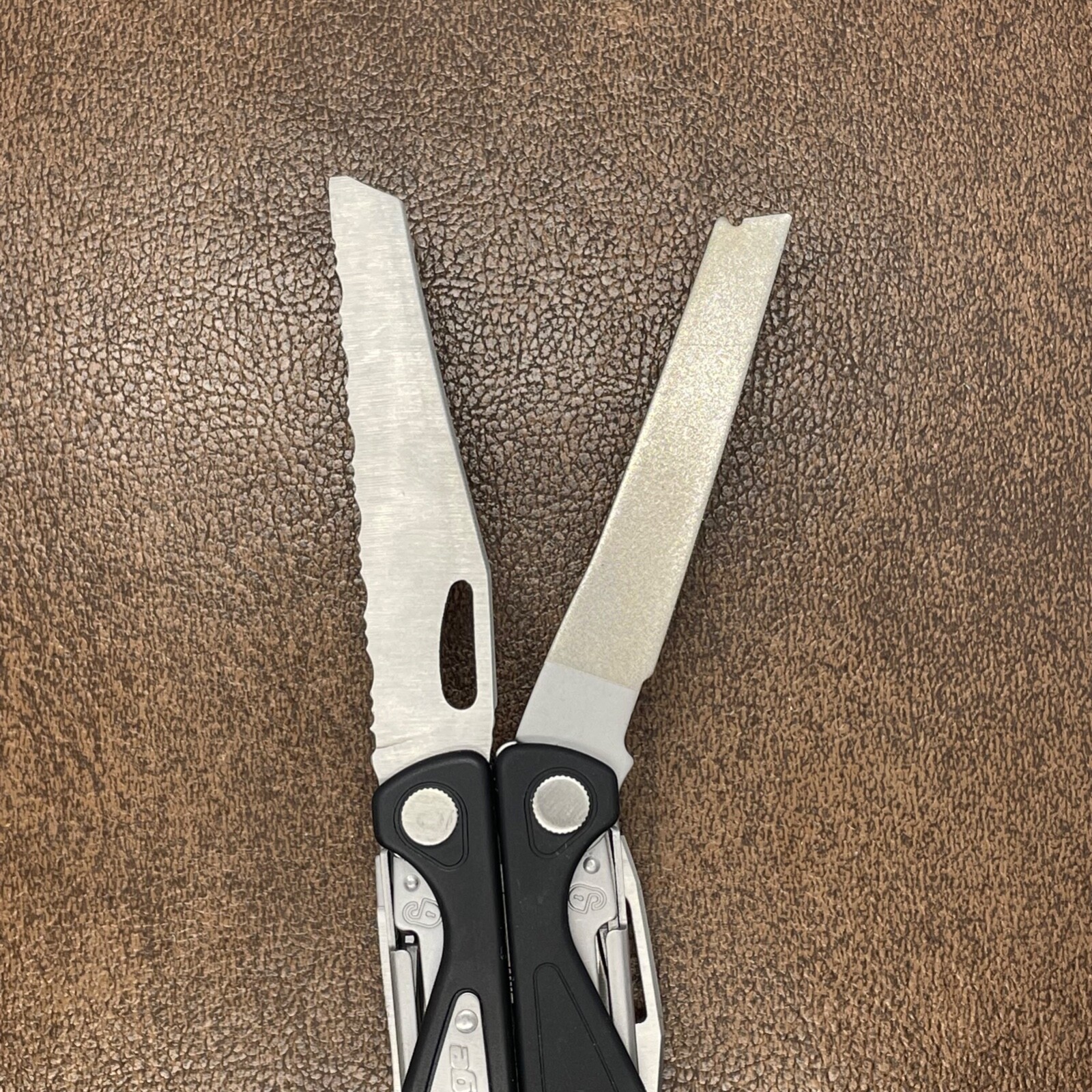 NEW Retired Leatherman Charge AL Multi-tool sheath, metric bits, pocket clip