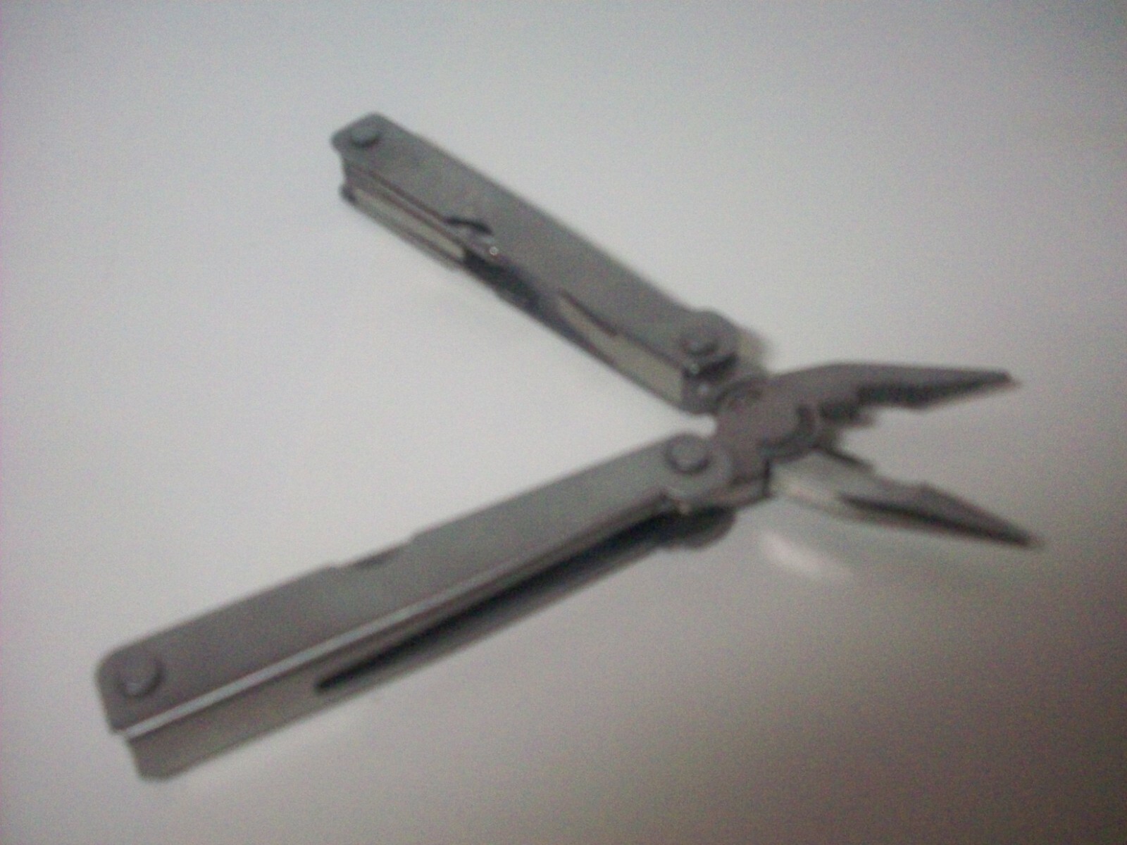 2CR STAINLESS STEEL TEN TOOLS IN ONE – HANDLE 4.5 INCHES – EXCELLENT CONDITION