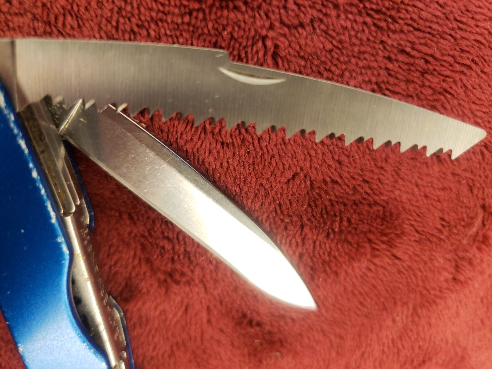 Leatherman Juice CS4 Multi-Tool Stainless Pliers Multi Tool Read