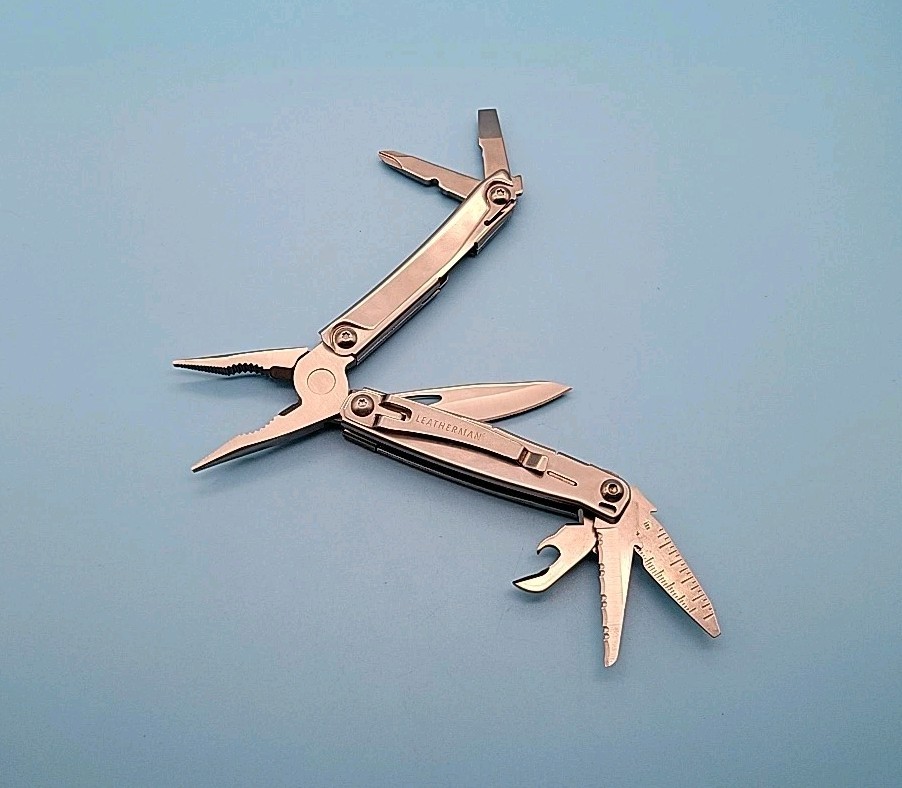 Leatherman Bolster Multi-Tool – Pliers, Knife, File, Screwdrivers, Bottle Opener