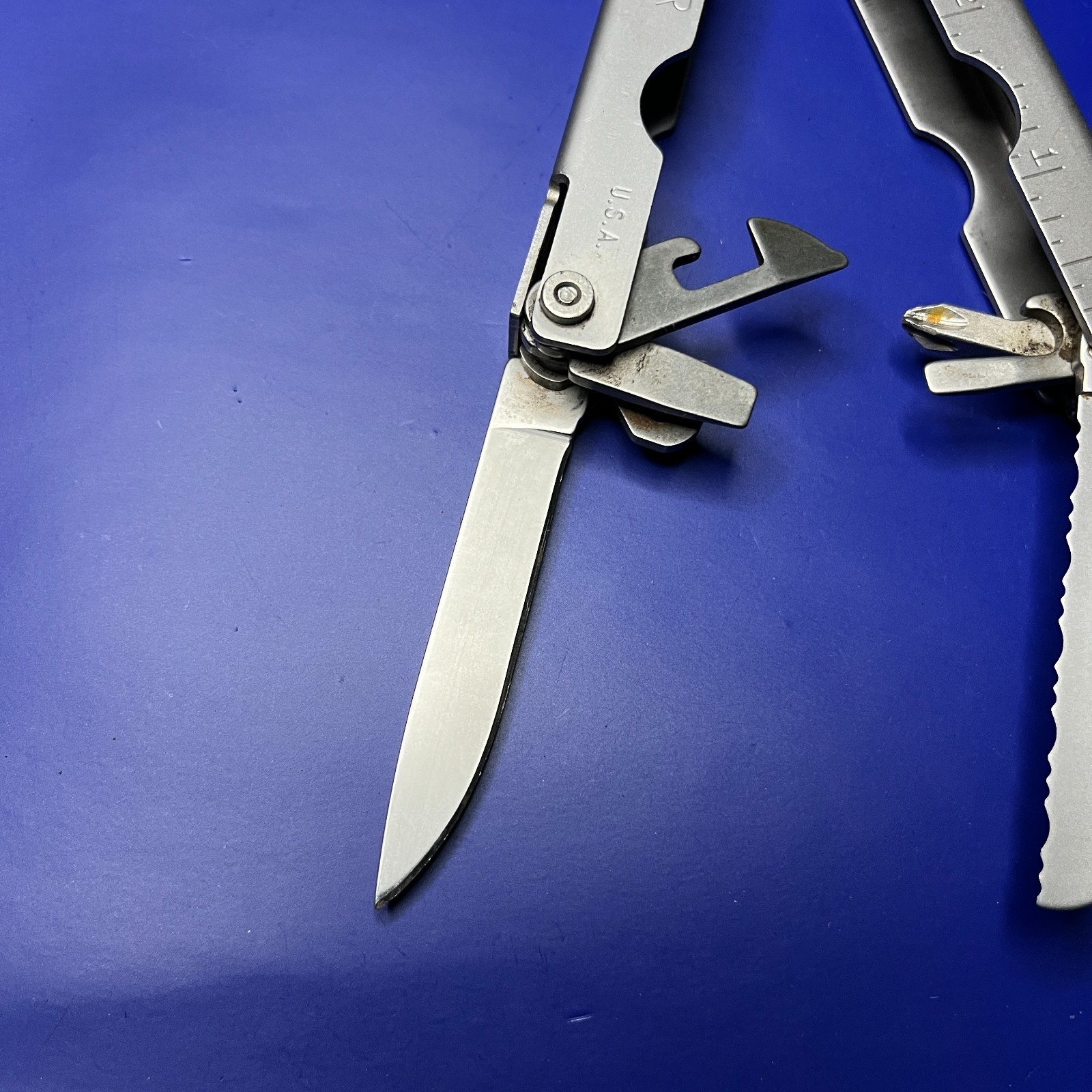 Vintage Gerber MP600 Stainless Steel Multi-tool
