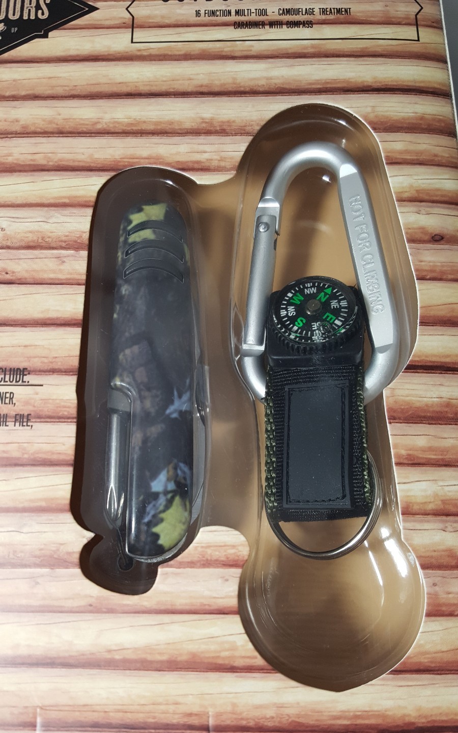 Saddlebred Outdoor 16 Multi Tool Gift Set Carabiner Compass Knife Key Ring Camo