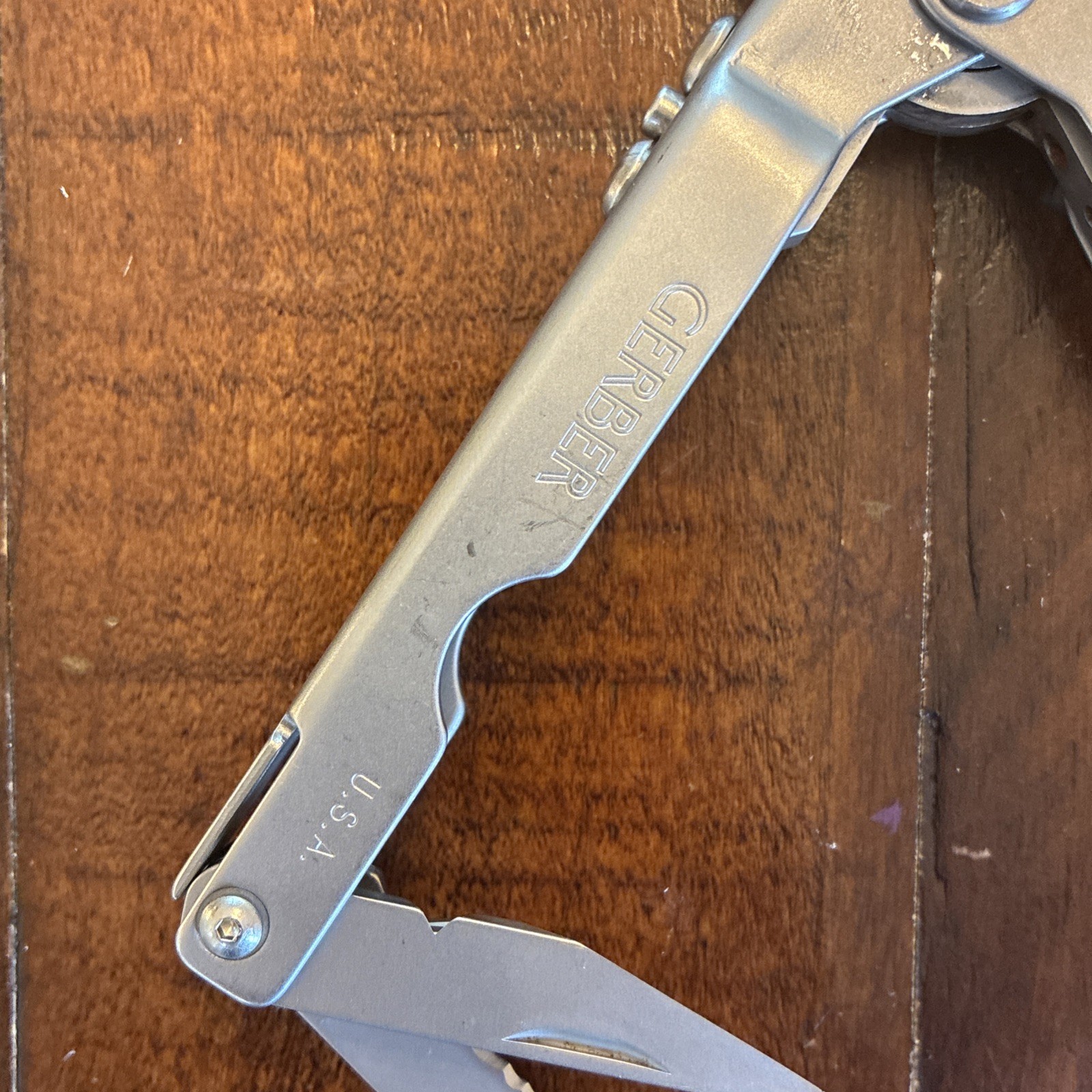 Vintage Gerber MP600 Multi-tool “Pat Pend” Early Mr. Pinchy USA Made – Excellent