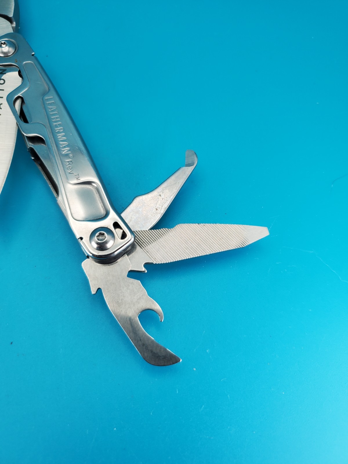 Leatherman Rev 3.8″ Multi-Tool, Stainless! *DUNCAN AVIATION*