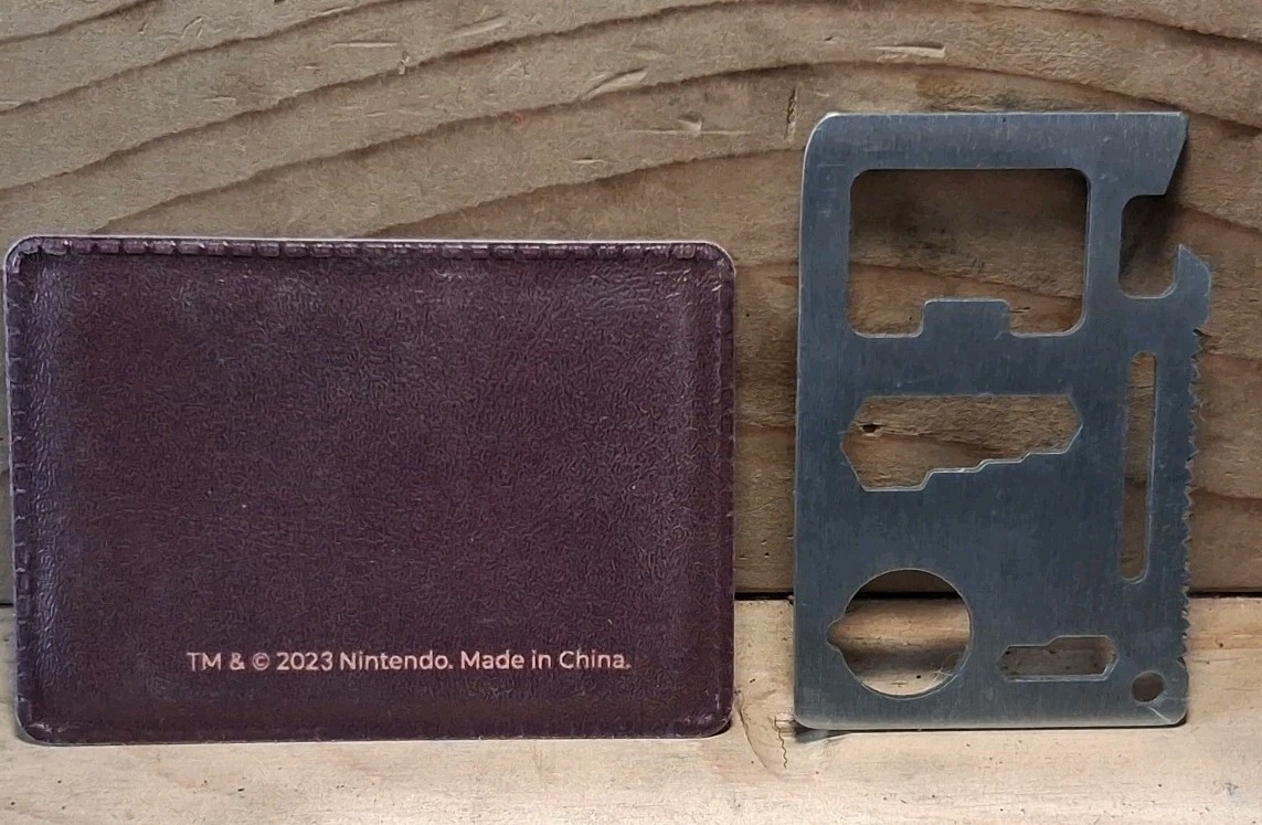 NINTENDO 2023 LEGEND OF ZELDA 11 in 1 POCKET MULTI-TOOL W/ HYLIAN SHIELD