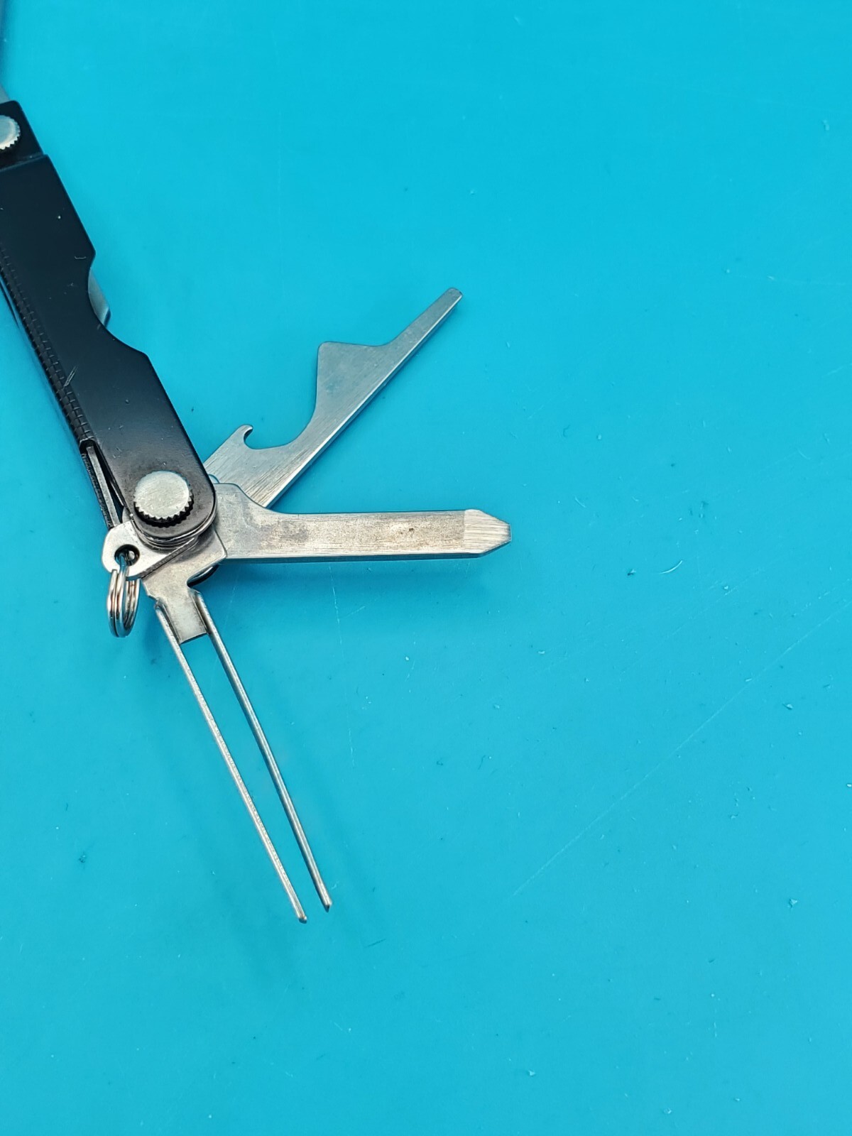 Leatherman Micra Multi-Tool, Knife, Scissors, Key Ring, Black!