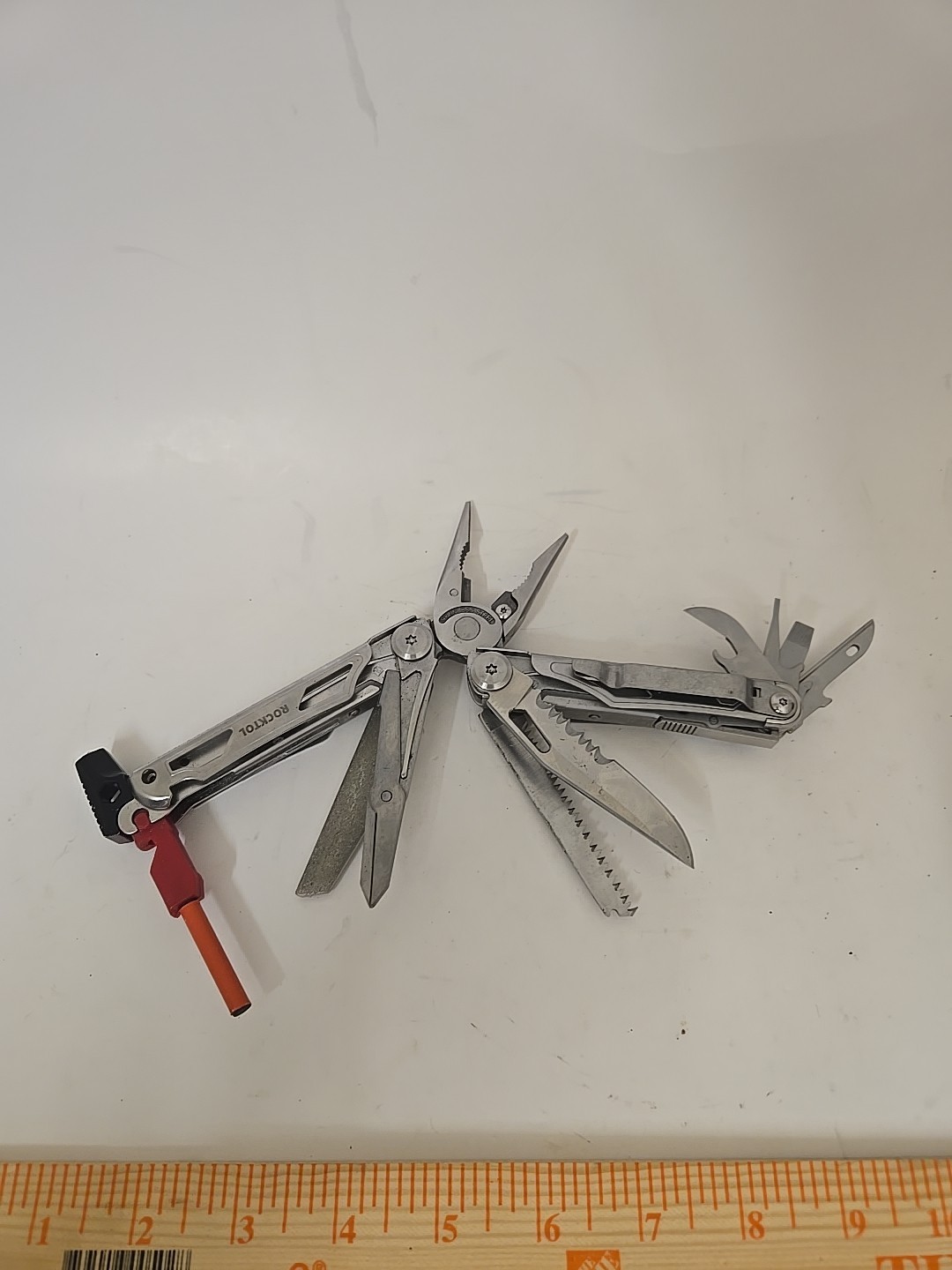 ROCKTOL Multitool, 22-in-1 Multi-tool Pliers with Fire Starter, Emergency Whistl