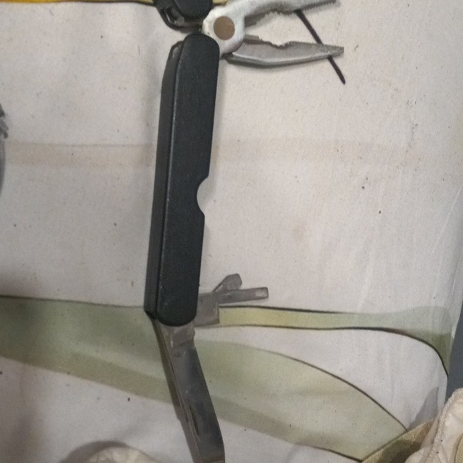 Gerber Suspension Muti Plier 9 Piece Tool universal wrench and more