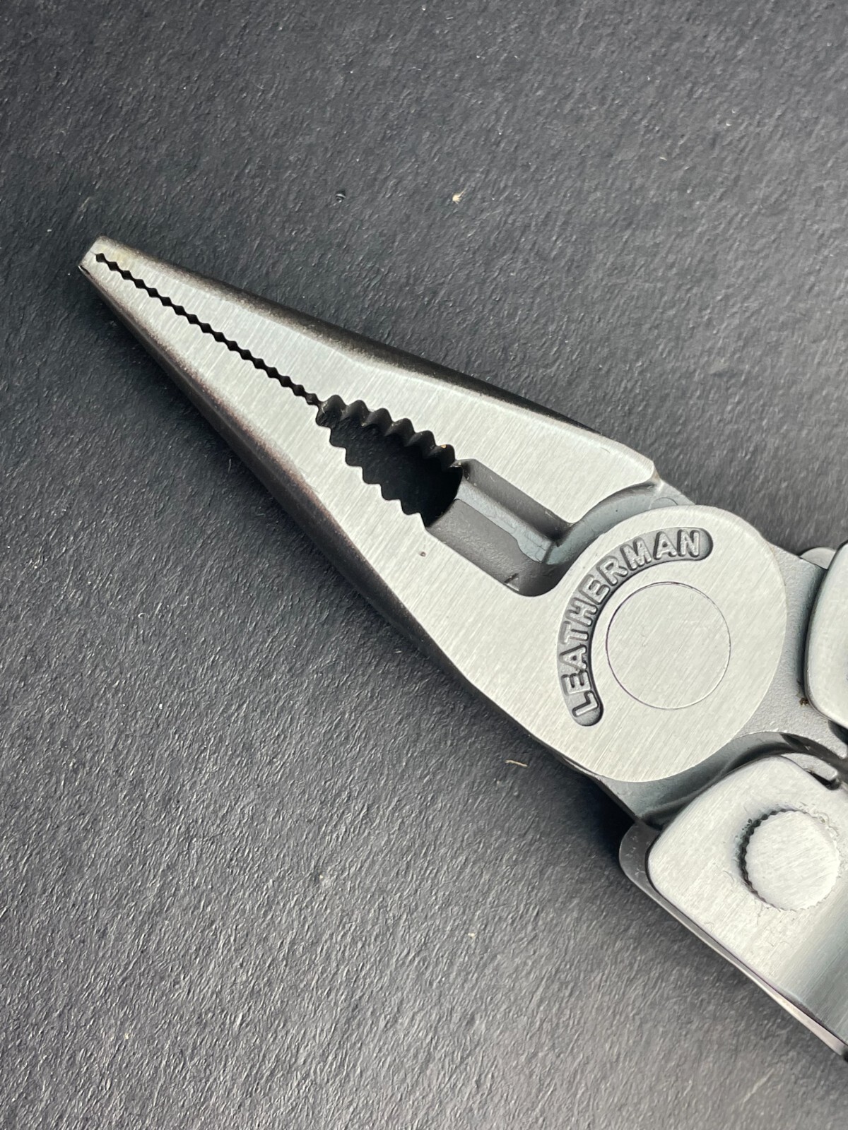 Leatherman Bond Multi-tool Multi Tool Silver Knife File Screwdriver