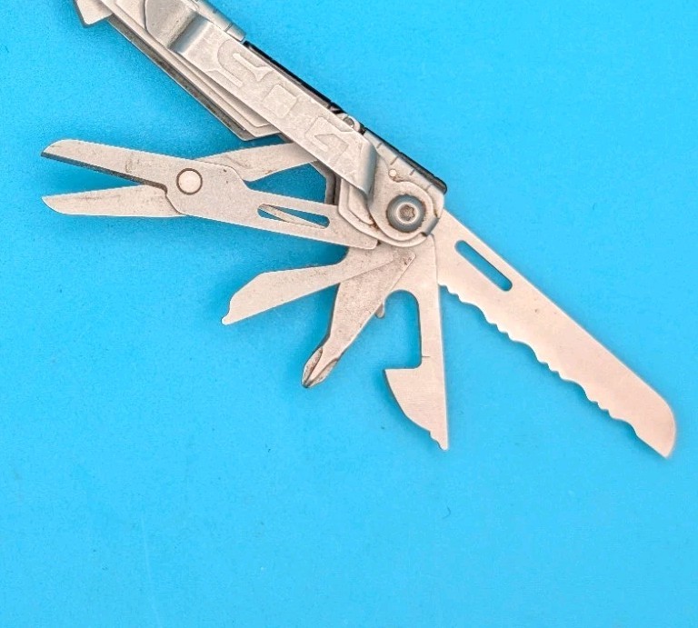 SOG PowerPint Tool Compact Lightweight Silver Multi-Tool!