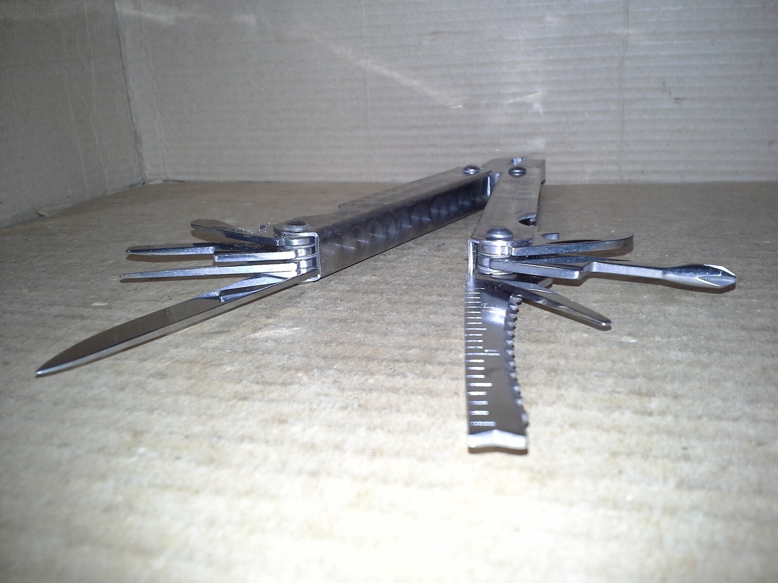 Sheffield Stainless multi tool Made in China Working , VGC