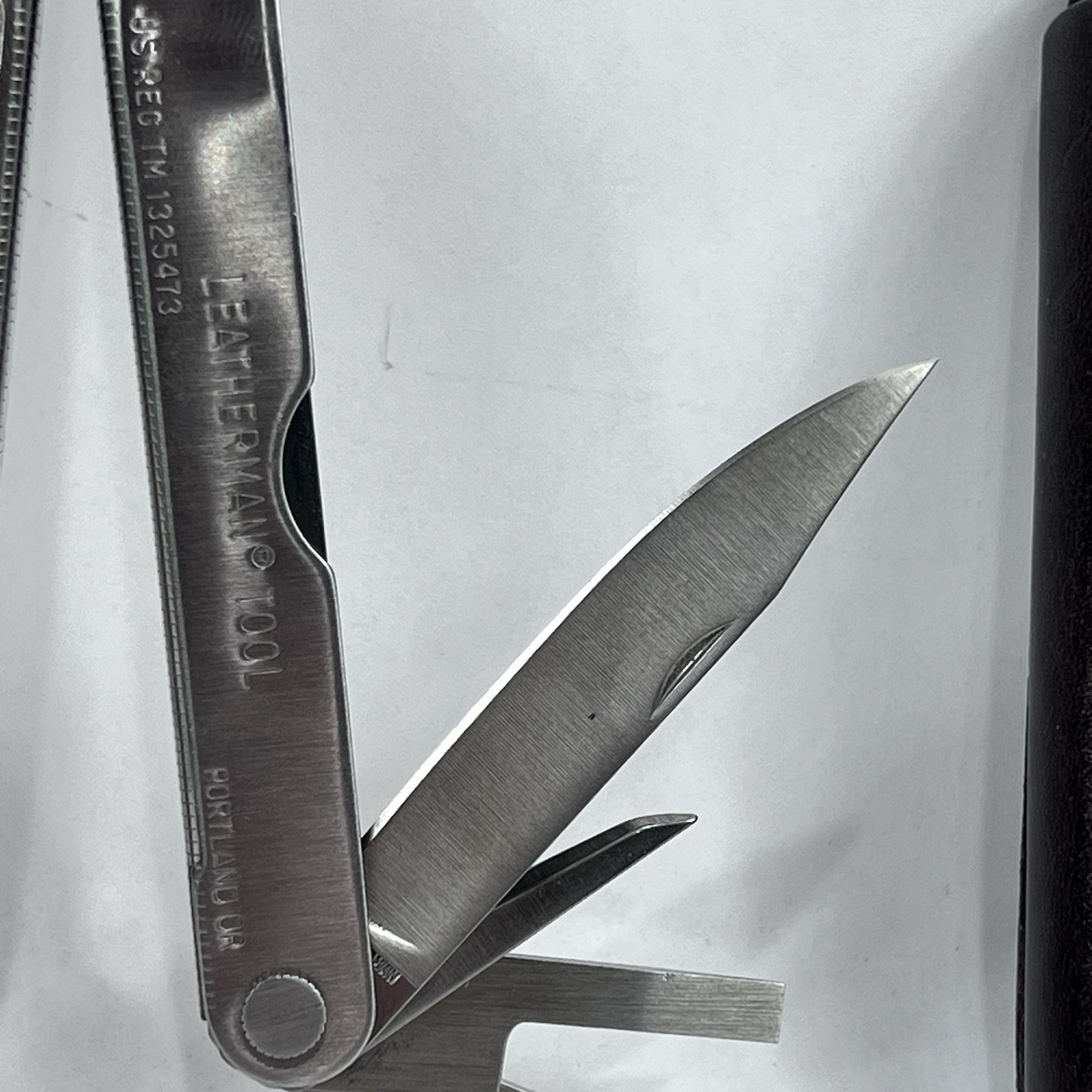 Vintage Leatherman Multi-Tool Portland Oregon TM 1325473 With Case Mint Unused