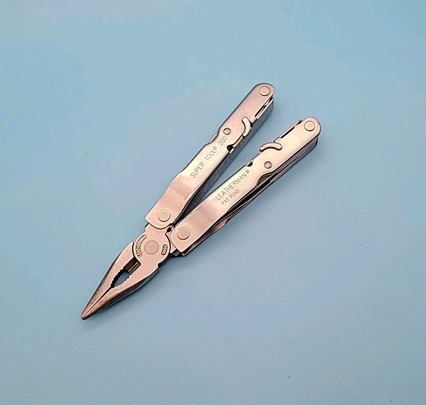 Leatherman Super Tool 200 Multi-Tool – Dated 1203 – Pliers, Knife, Saw, File