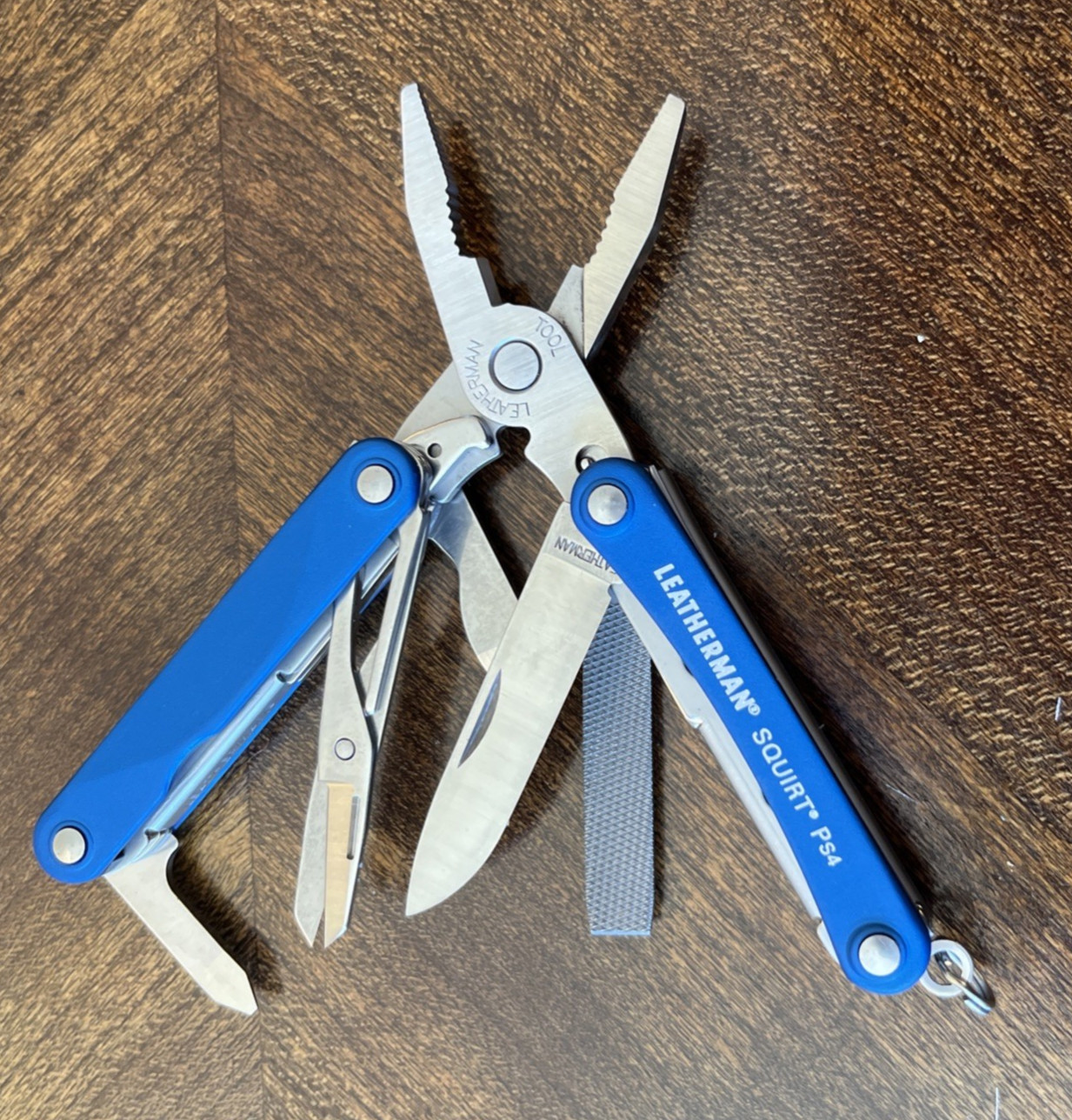 New in Box – Leatherman SQUIRT PS4 Multi-Tool With Pliers Scissors Knife BLUE!