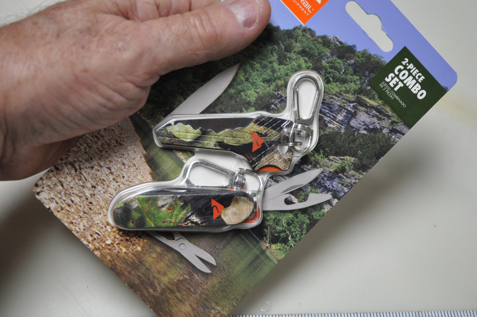 NEW Ozark Trail Combo Set Camo Multi-Tool-Knife And Key-Knife W/ Keyring Set