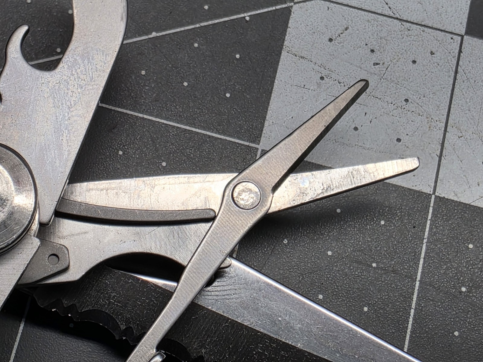 Ozark Trail MultiForce Premium 18 In 1 Multi Tool Stainless Steel