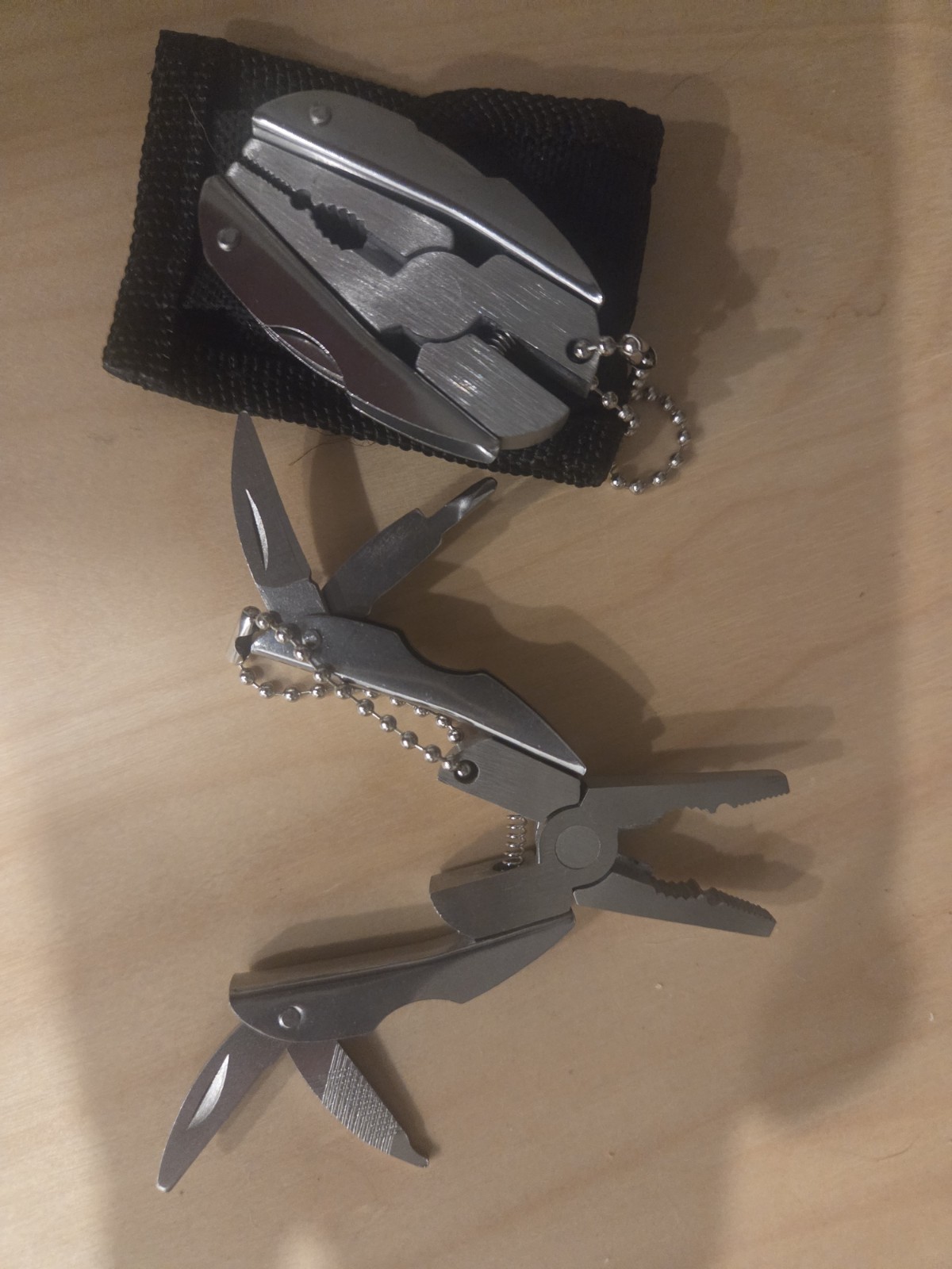 Mini Keychain Multi-Tool Pliers EDC Pocket 7-in-1 Stainless Steel Survival Tool