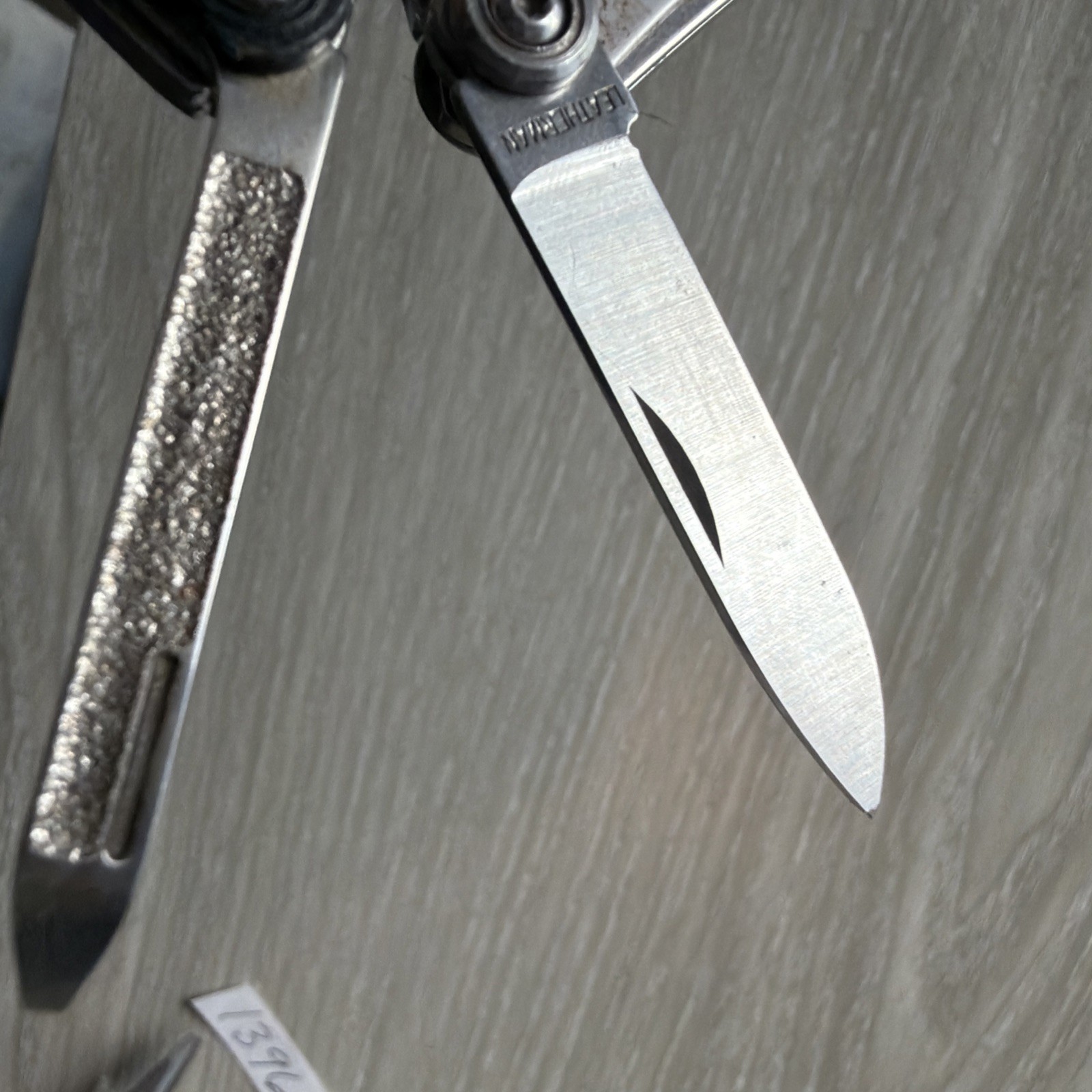 Leatherman STYLE CS Multi Tool Knife File Scissor, Tweezer, Carabiner