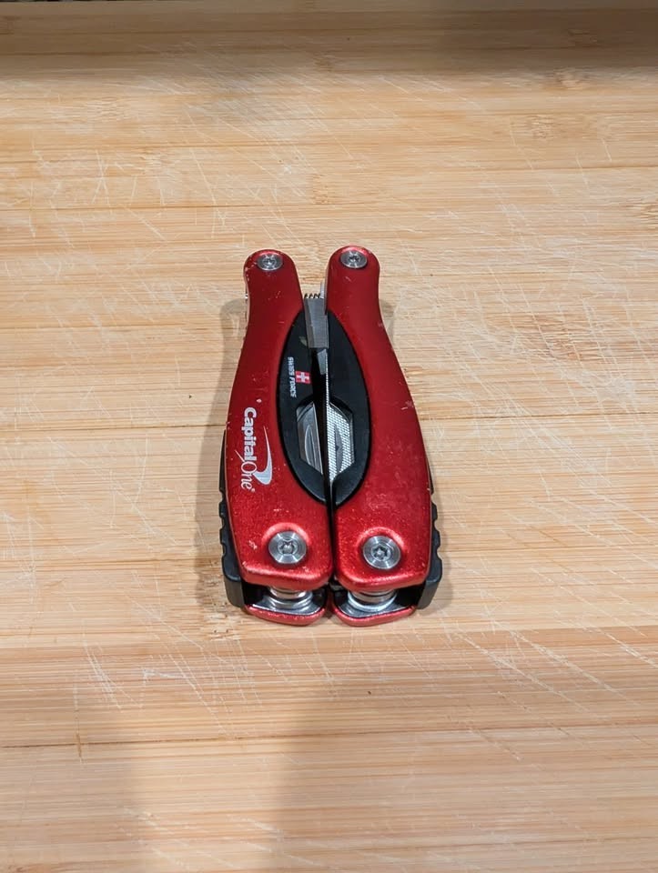 Swiss Force Meister SFL770RD Multi Tool Red Stainless Steel Used