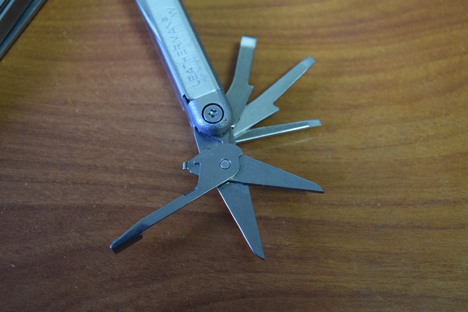 Leatherman Wave multi tool 1999 discountinued model (rare) USA made