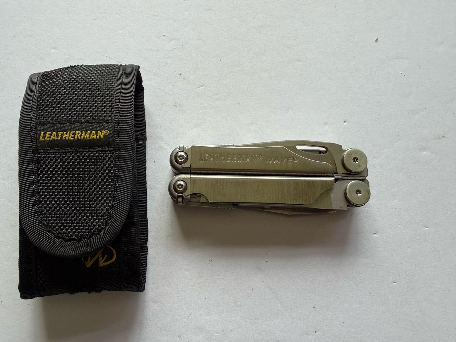 Leatherman Wave Plus Multi-Tool Great Condition w/Sheath