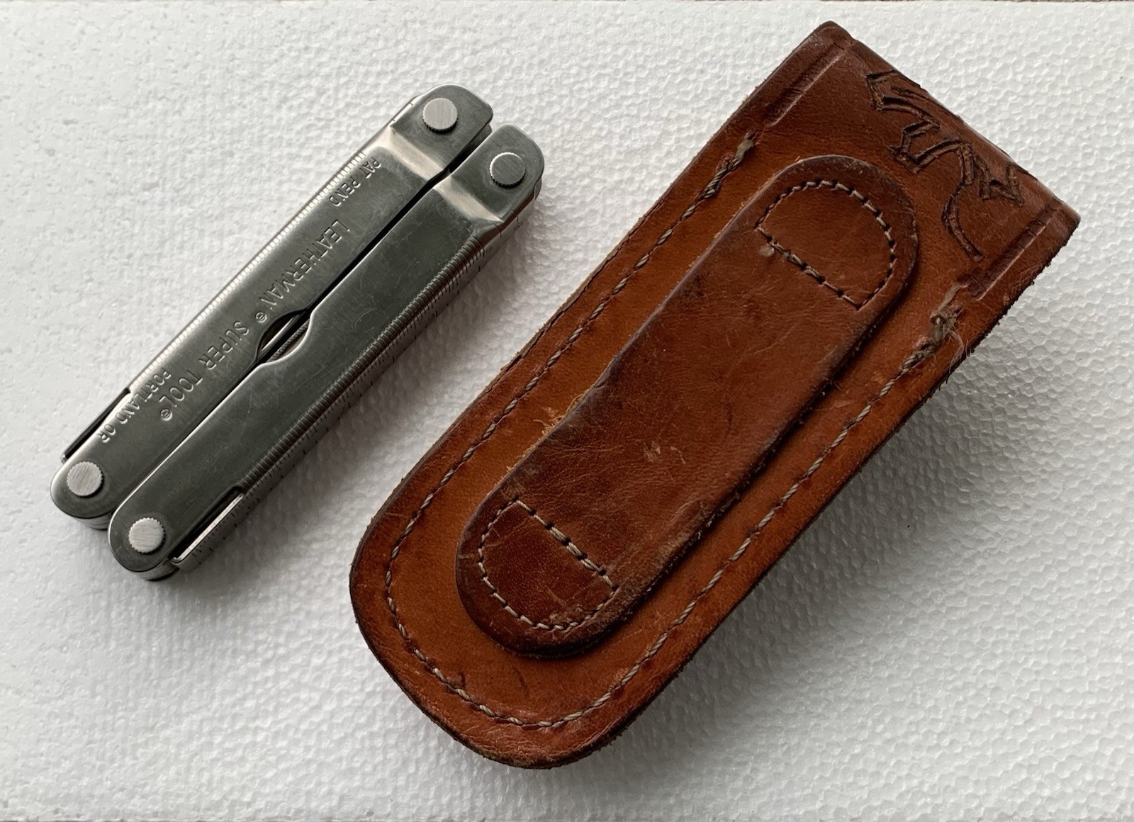 VTG 90’s Leatherman Super Tool With Custom Leather Sheath
