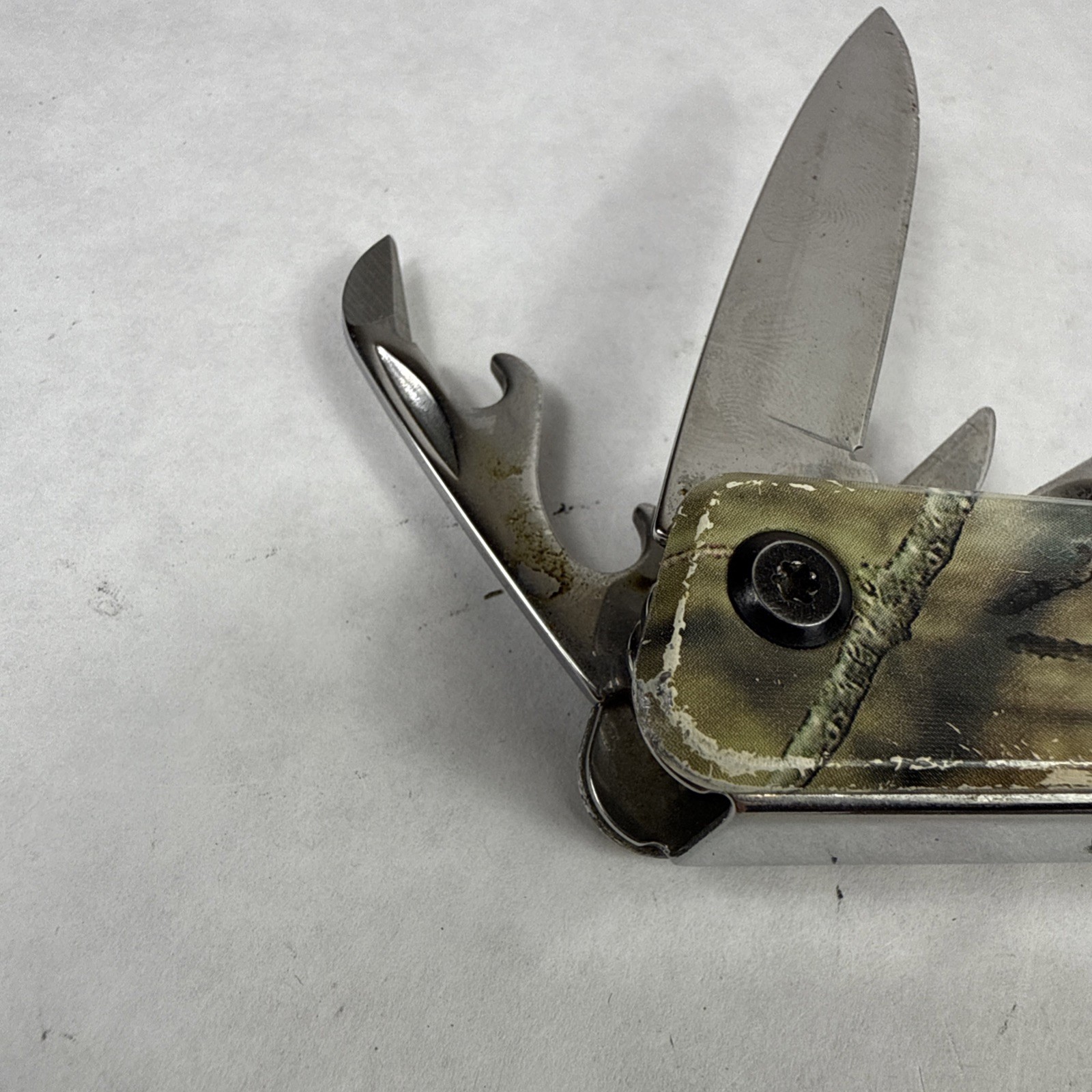 Camo Multi Tool Mossy Oak & Ozark Trail *See Photos Read