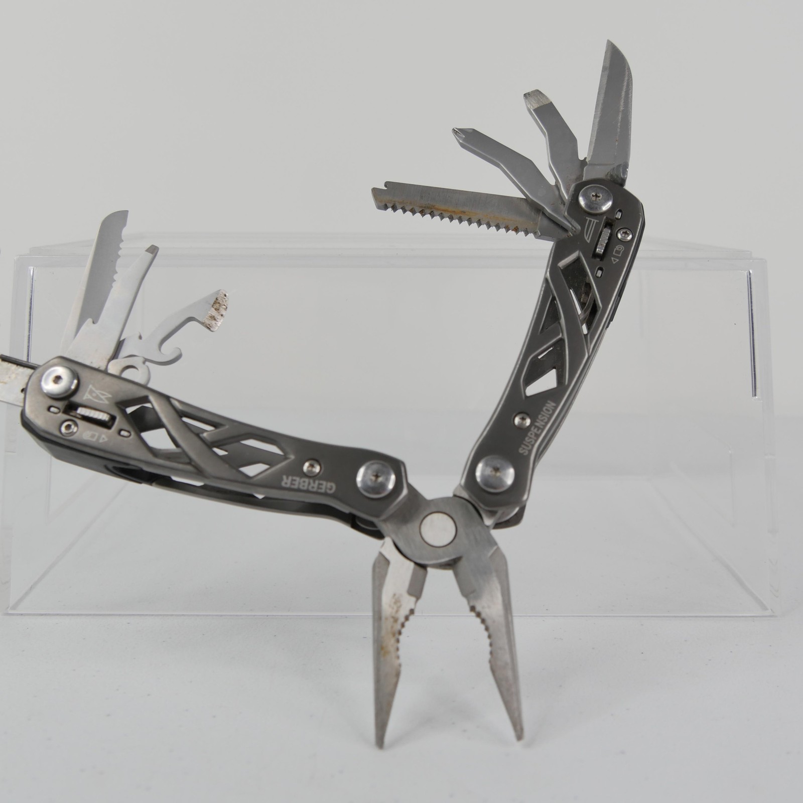 Gerber Suspension Multi-Tool Stainless Steel Pliers Knife Saw Scissors EDC