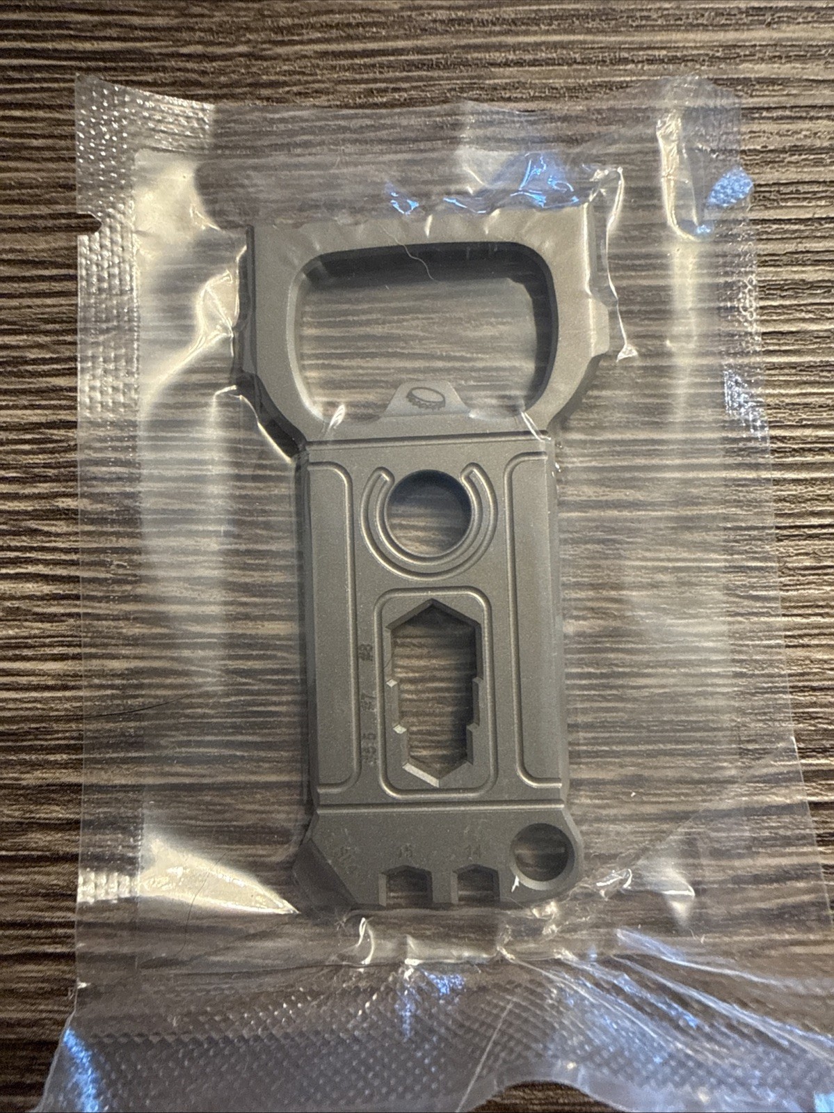 Olight Bottle Opener Multitool Keychain Magnet Otacle J1M Lantern Arkpro