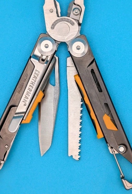 LEATHERMAN Signal Multi-Tool! NICE!