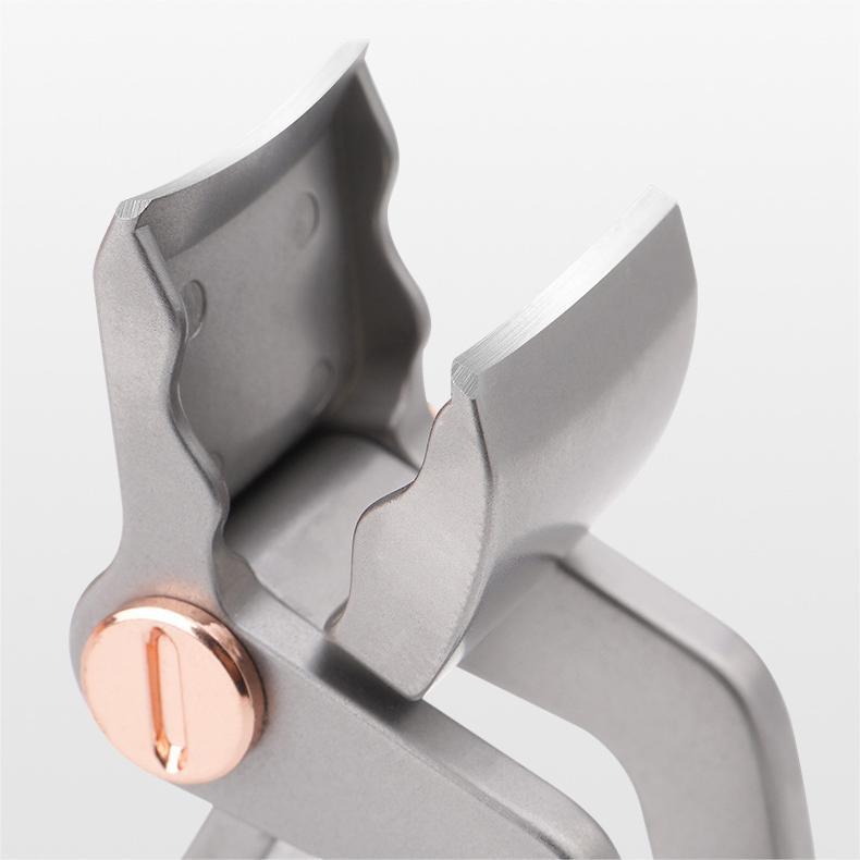Hot Stainless Steel Nail Clipper EDC Large Opening Splash Proof Nail Care Tools