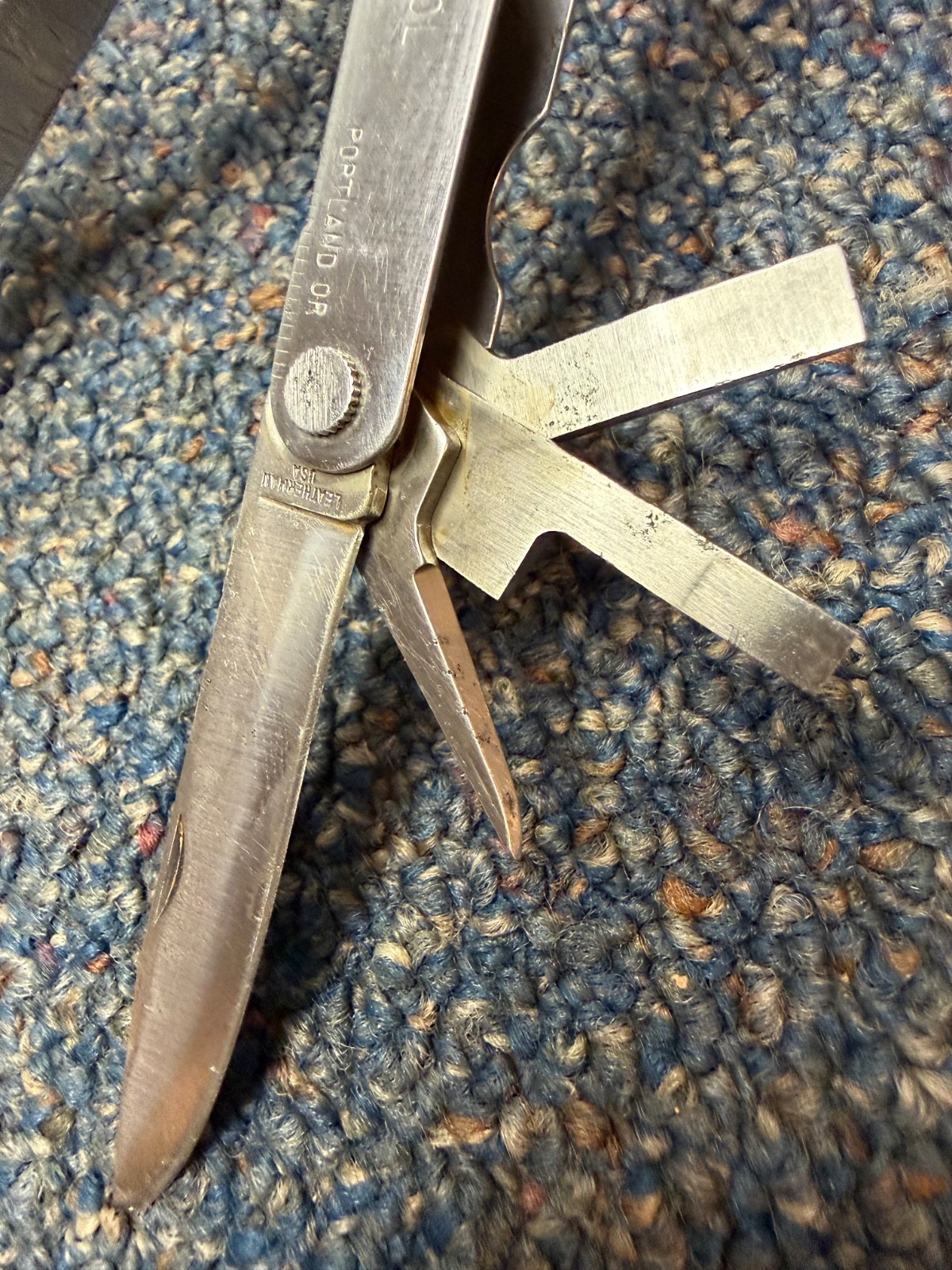 Original Leatherman tool, 8 blades + pliers, USA, as-found, good condition