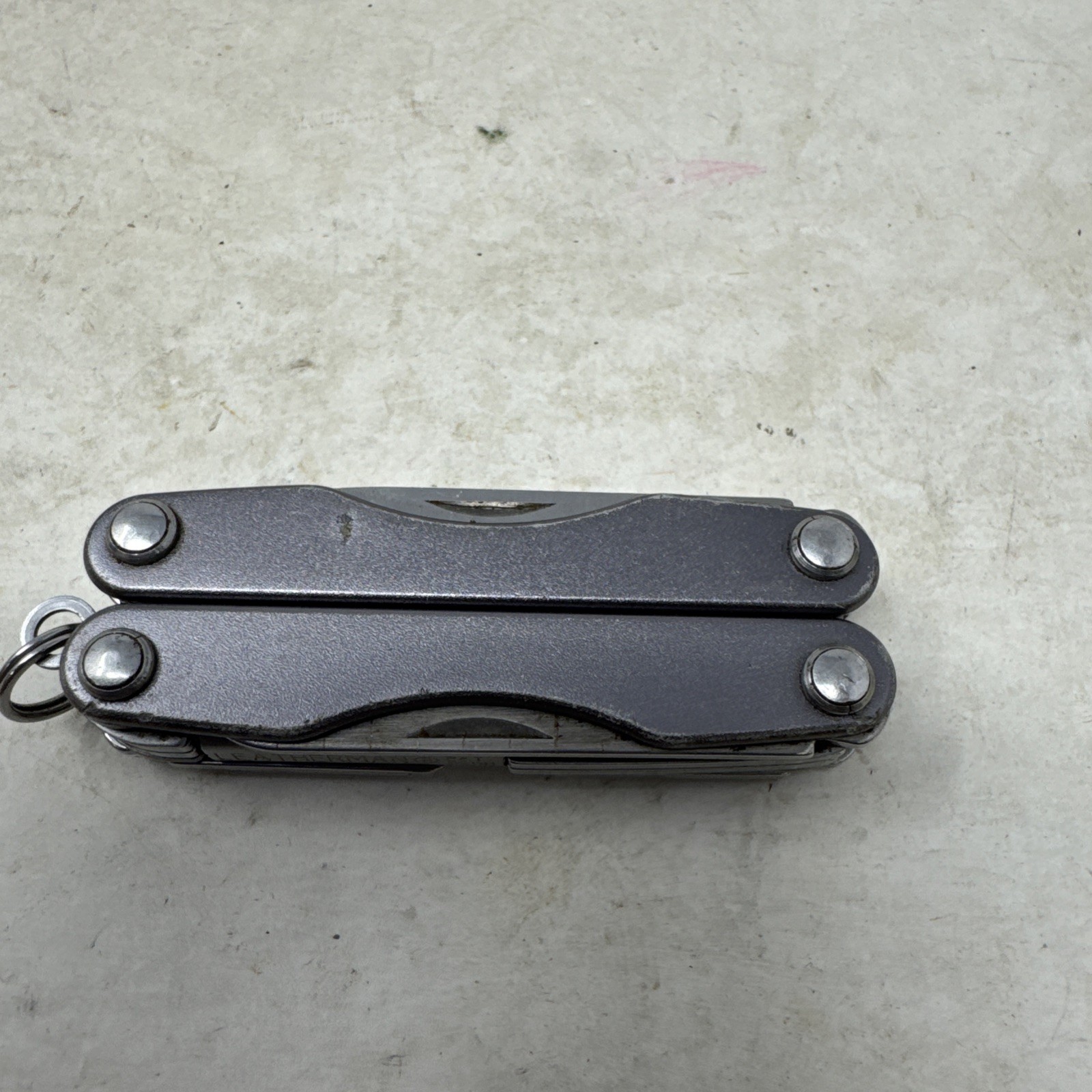 Leatherman Squirt S4 Multi-Tool Scissor Pocket Knife Grey Stainless