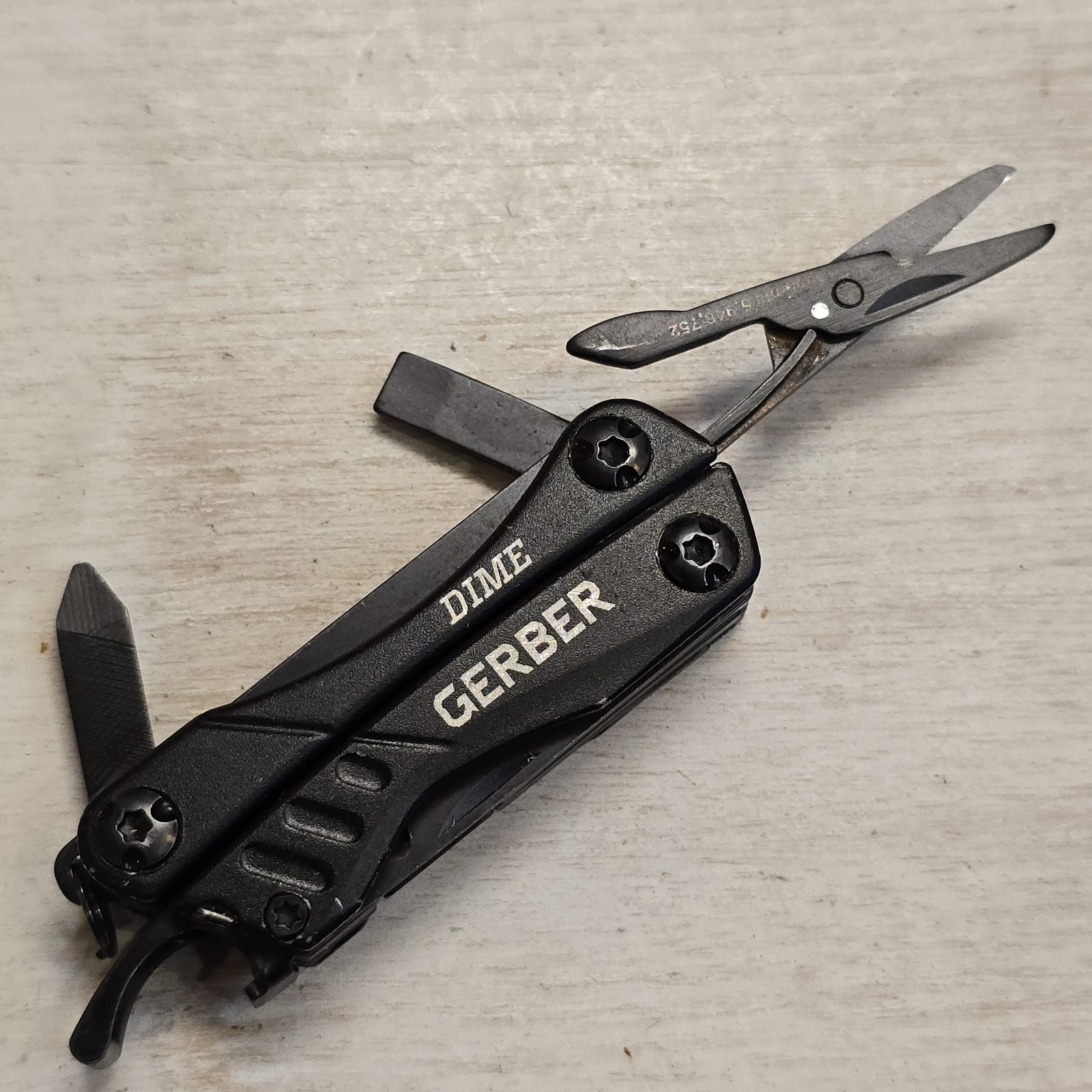 GERBER DIME MINI MULTI TOOL PLIERS KNIFE EDC CARRY