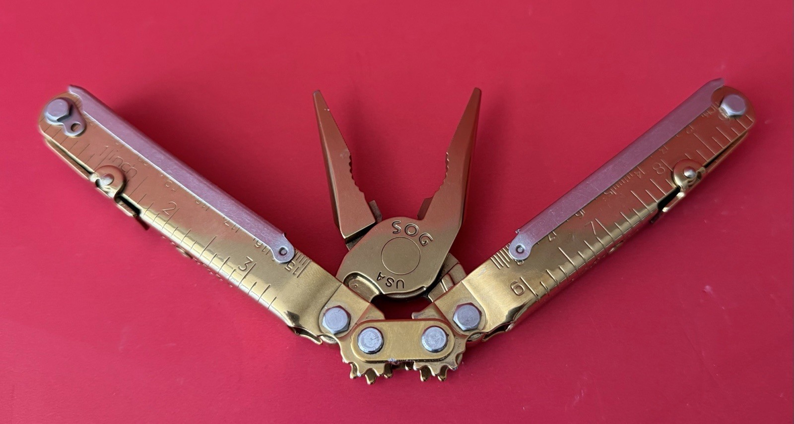 SOG Powerlock T60 TiNi Made In USA Multitool