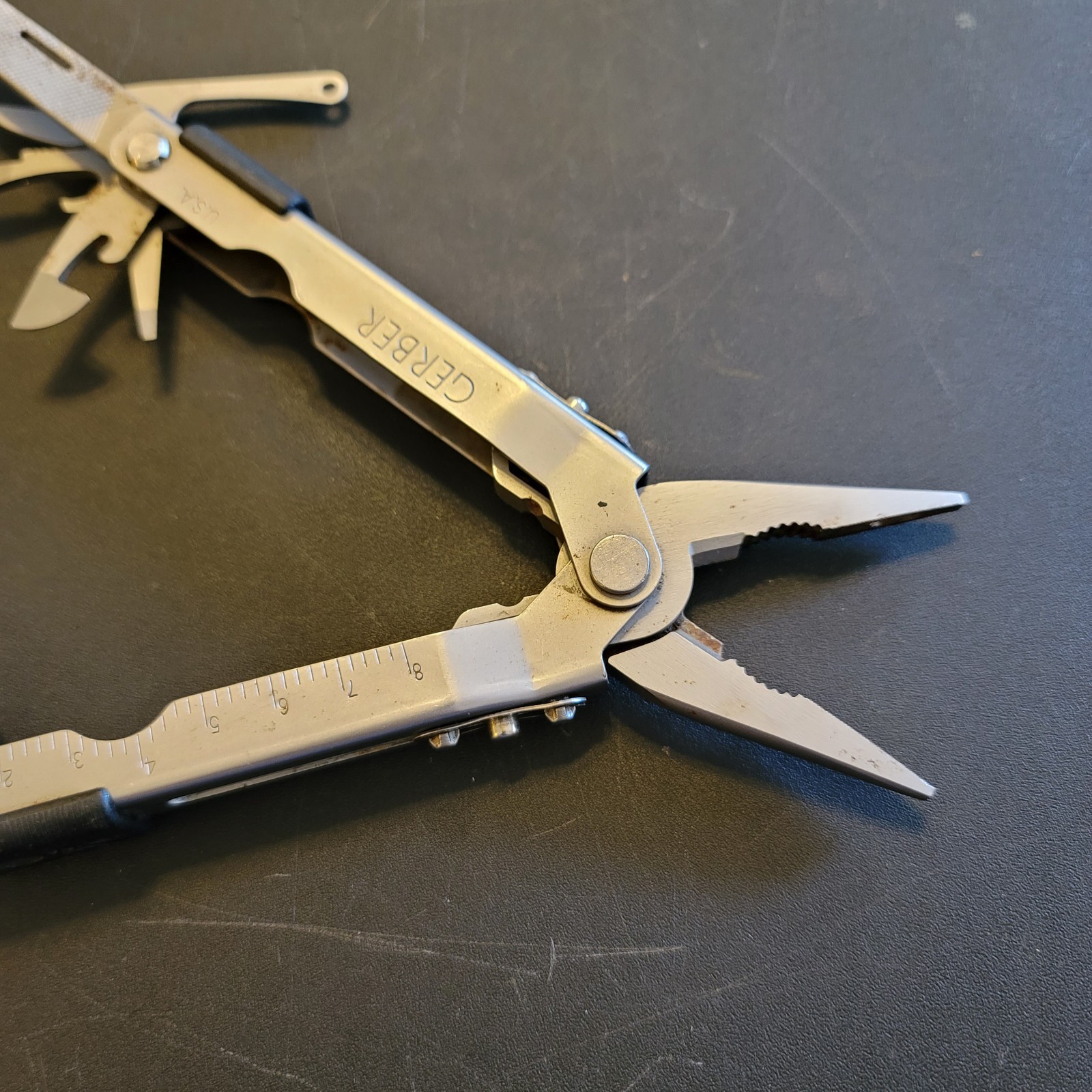 Gerber Multitool And Fixed Blade Lot