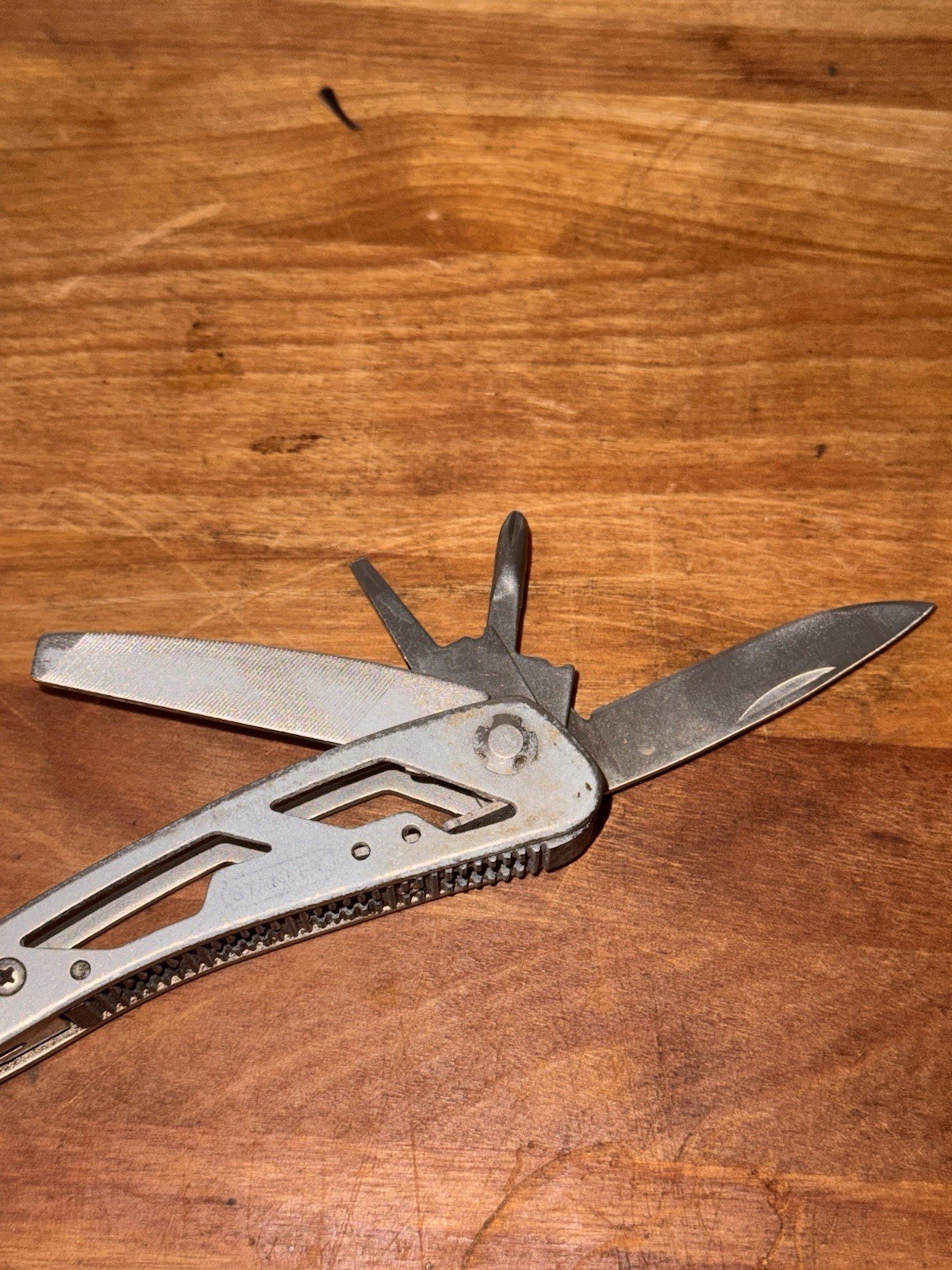 Stanley 12 In 1 Multi Tool. Last Photo Shows All Tools That Are Included. NICE.