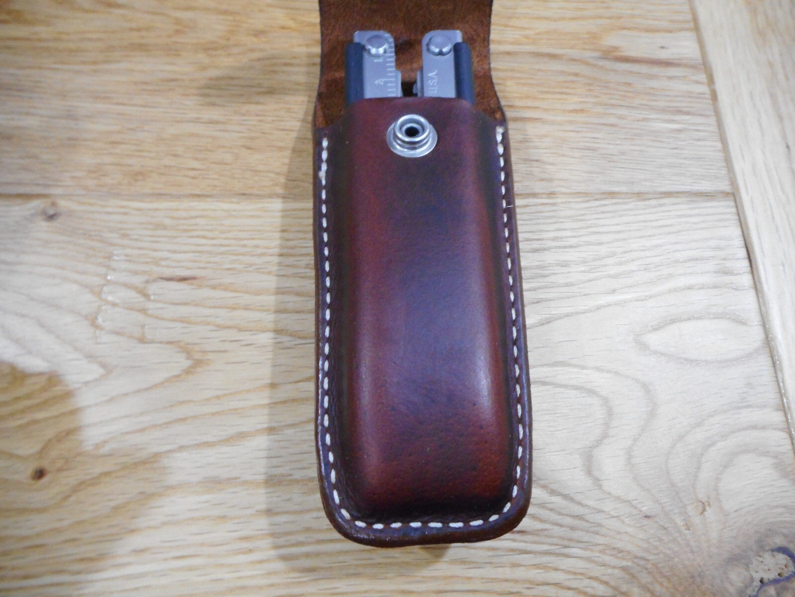 Gerber MP600 or Diesel multi tool leather sheath. Sheath only.